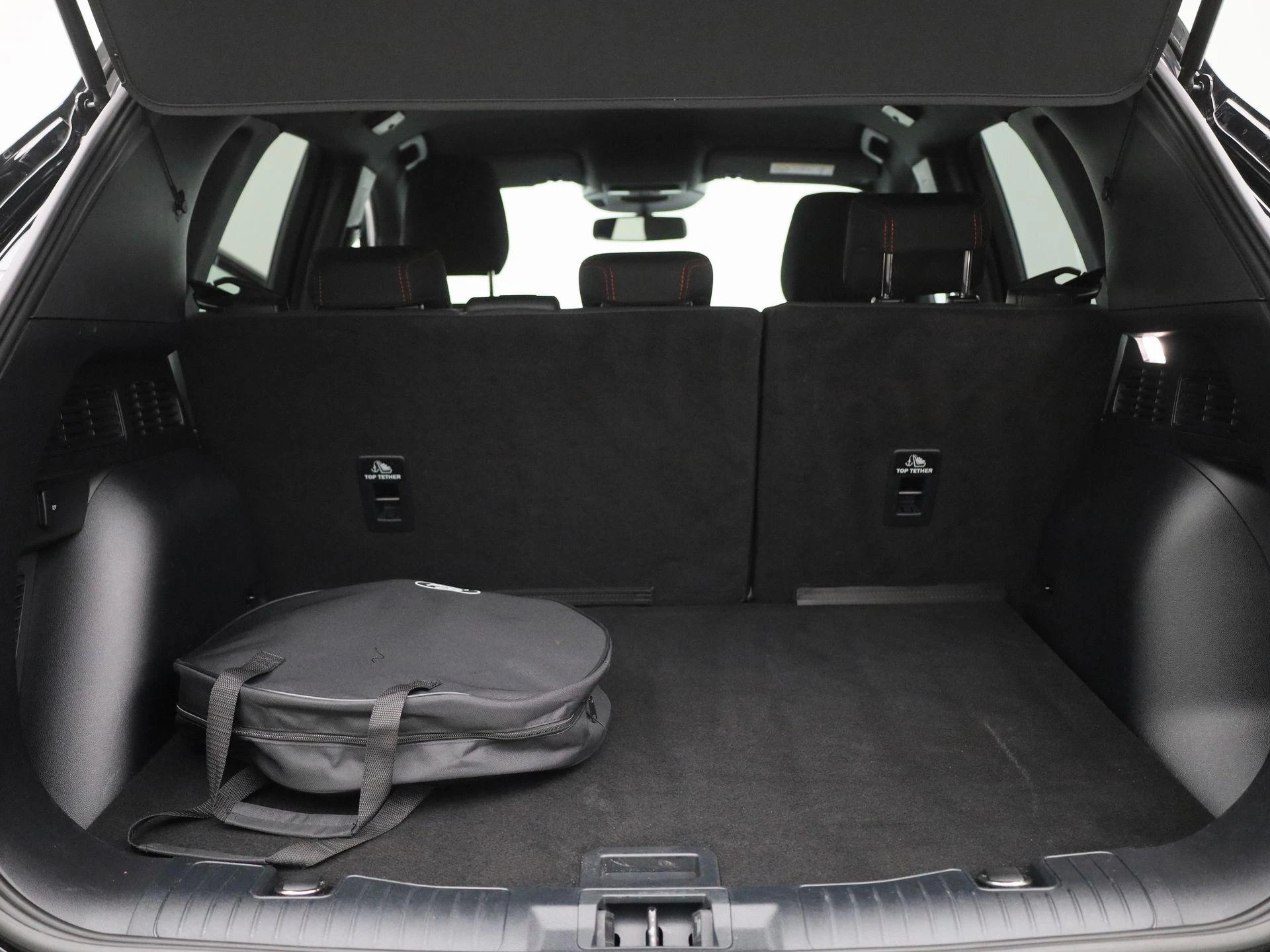 Ford-Kuga-image-13