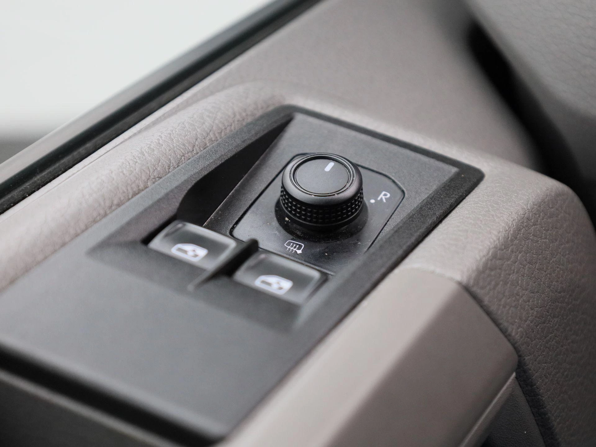 Volkswagen-Crafter-image-35