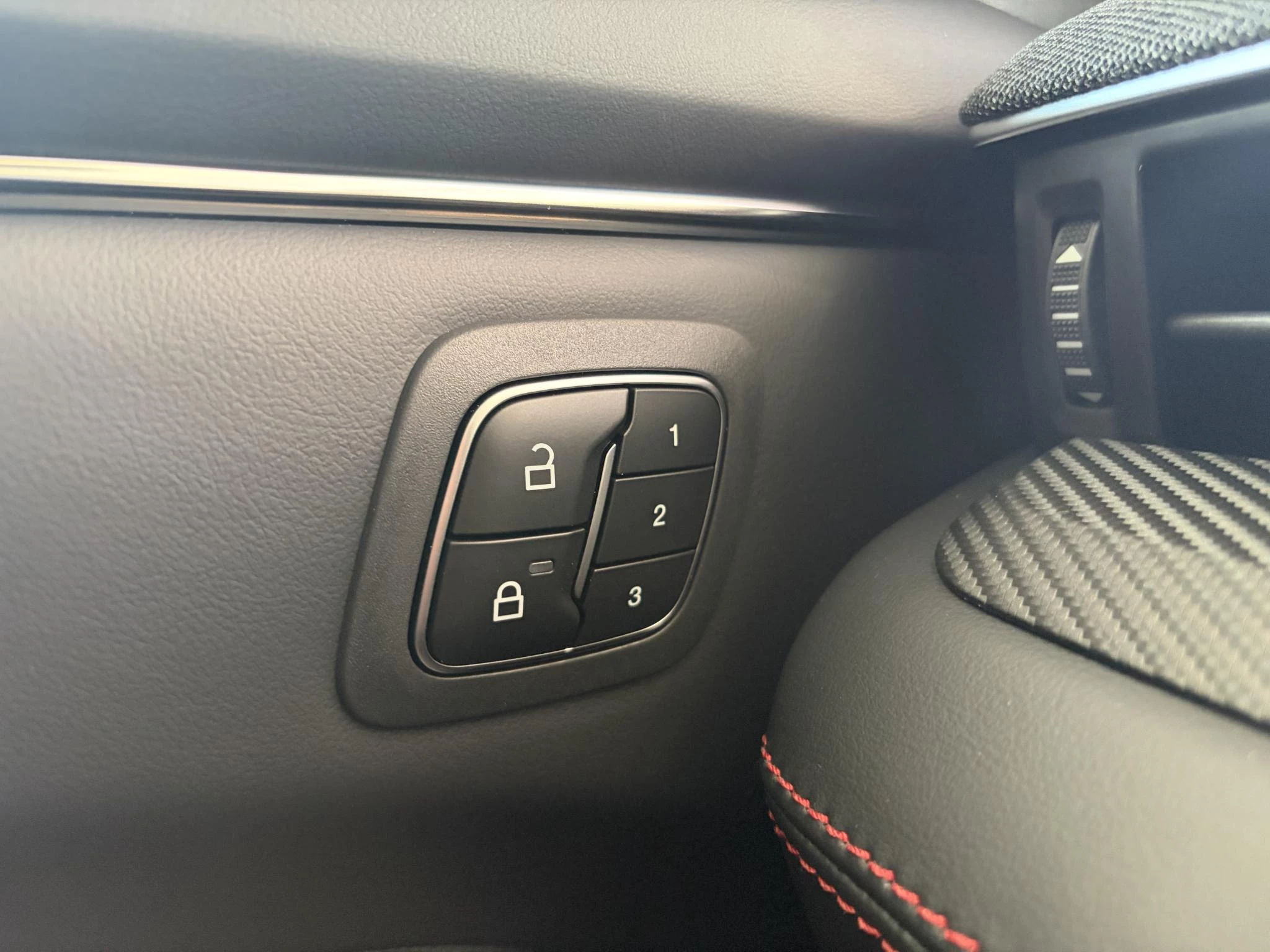 Ford-Mustang Mach-E-image-13