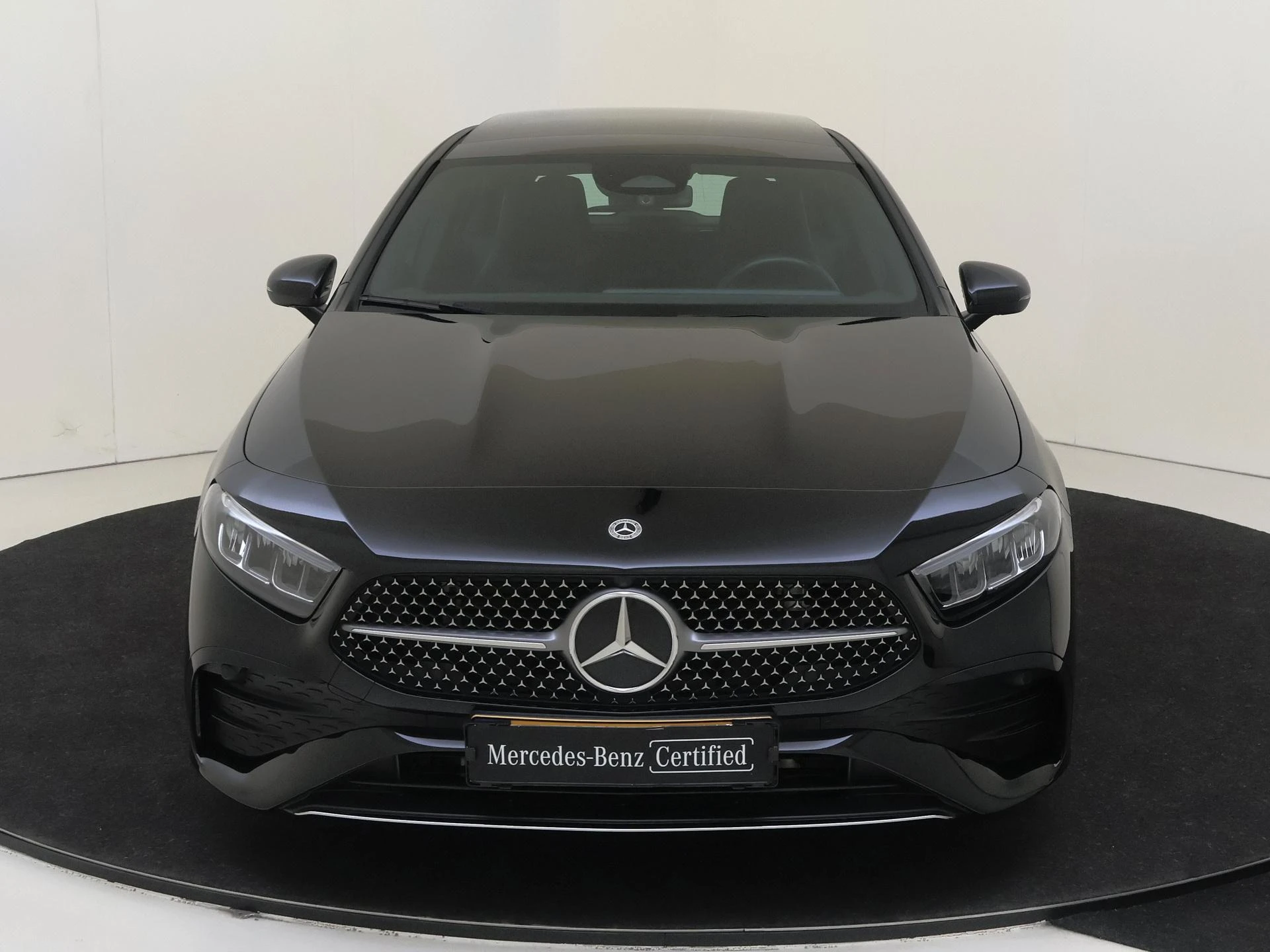 Mercedes-Benz-A-Klasse-image-5