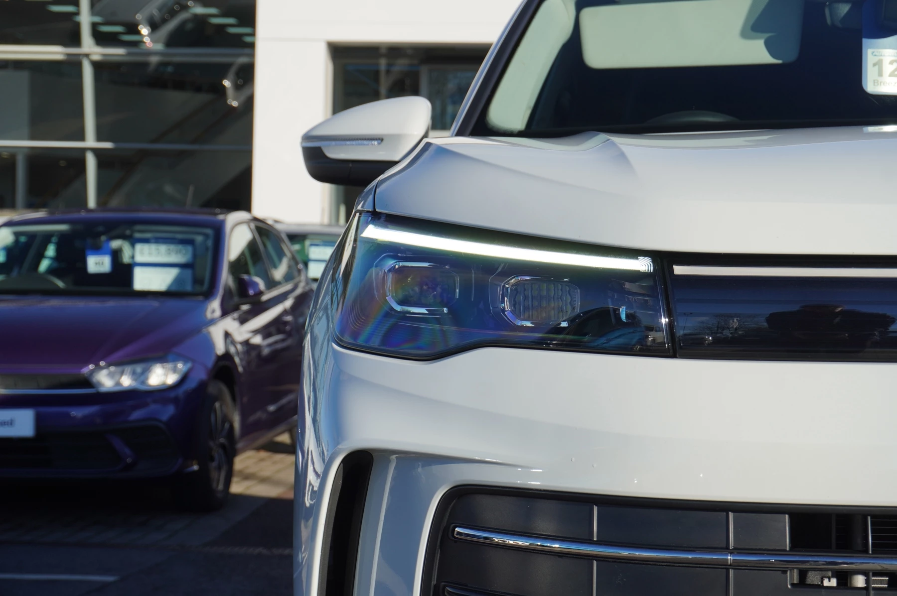 Volkswagen-Tiguan-image-23