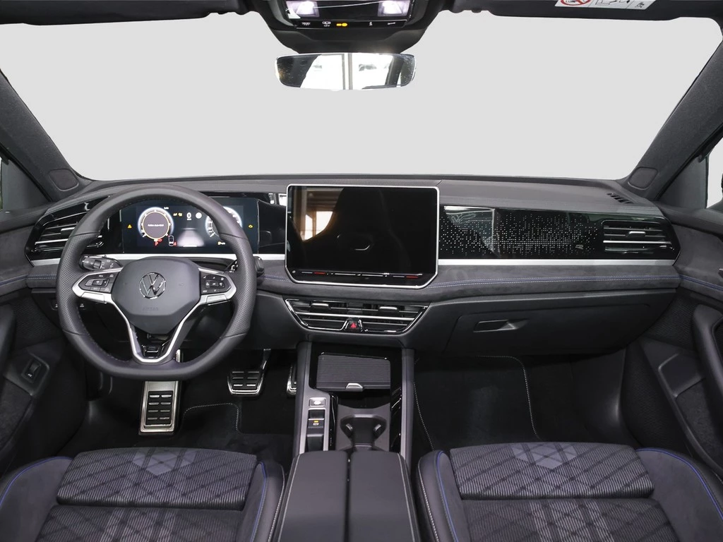 Volkswagen Passat R-Line 2,0 l TDI 150 PS 7-Gang DSG SKL