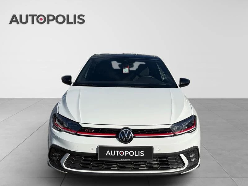 Volkswagen-Polo-image-15