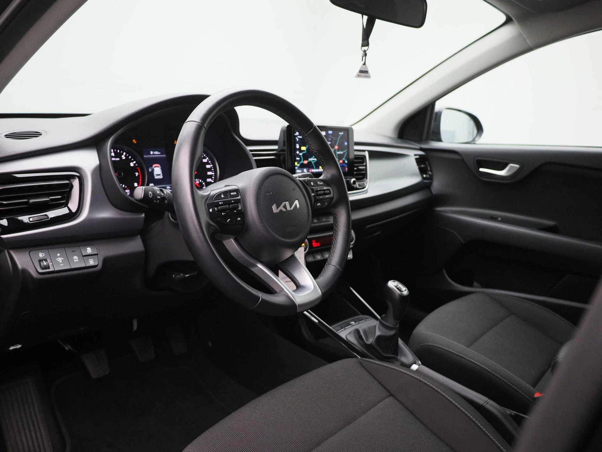 Kia-Rio-image-28