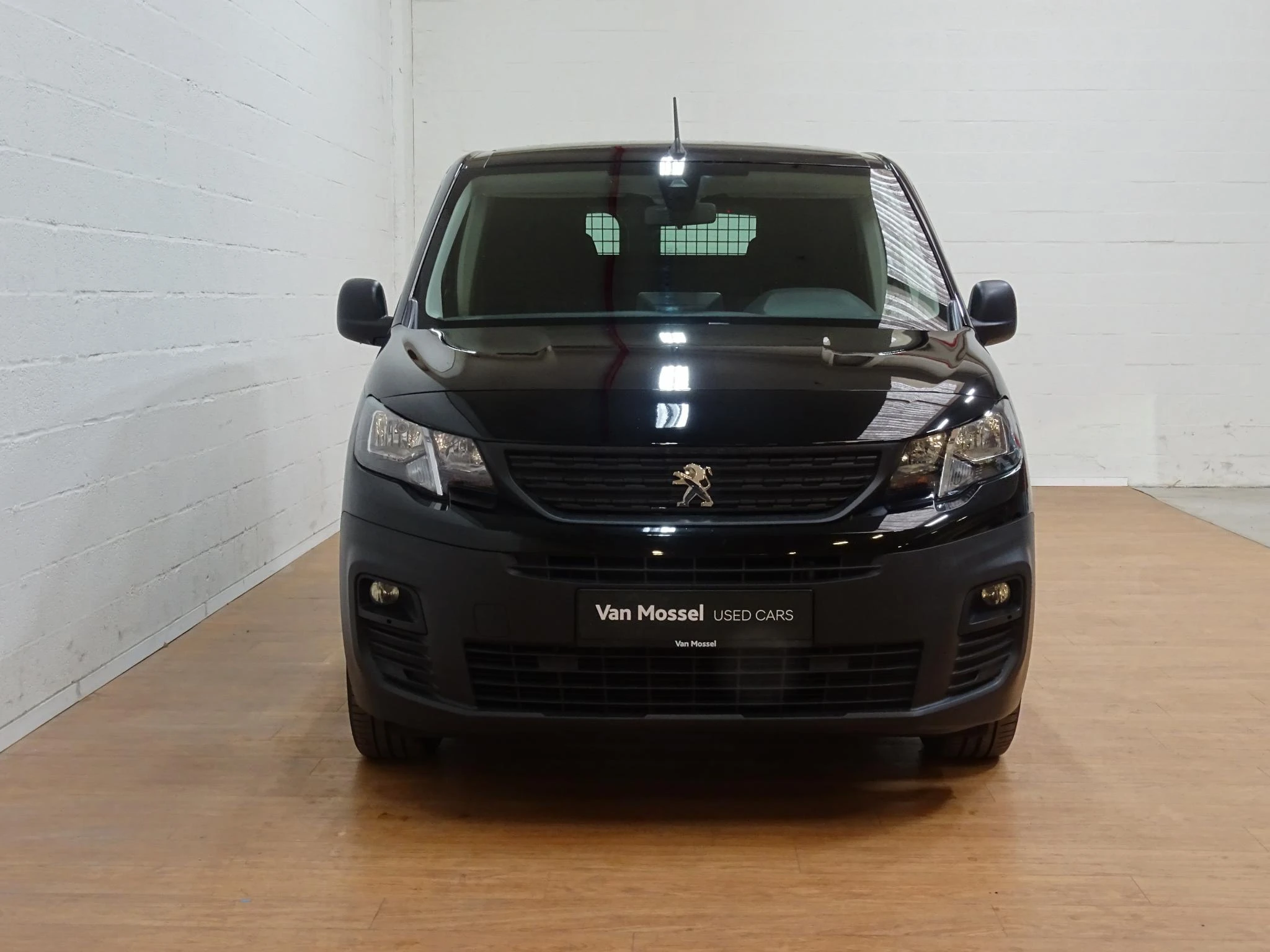 Peugeot-Partner-image-8