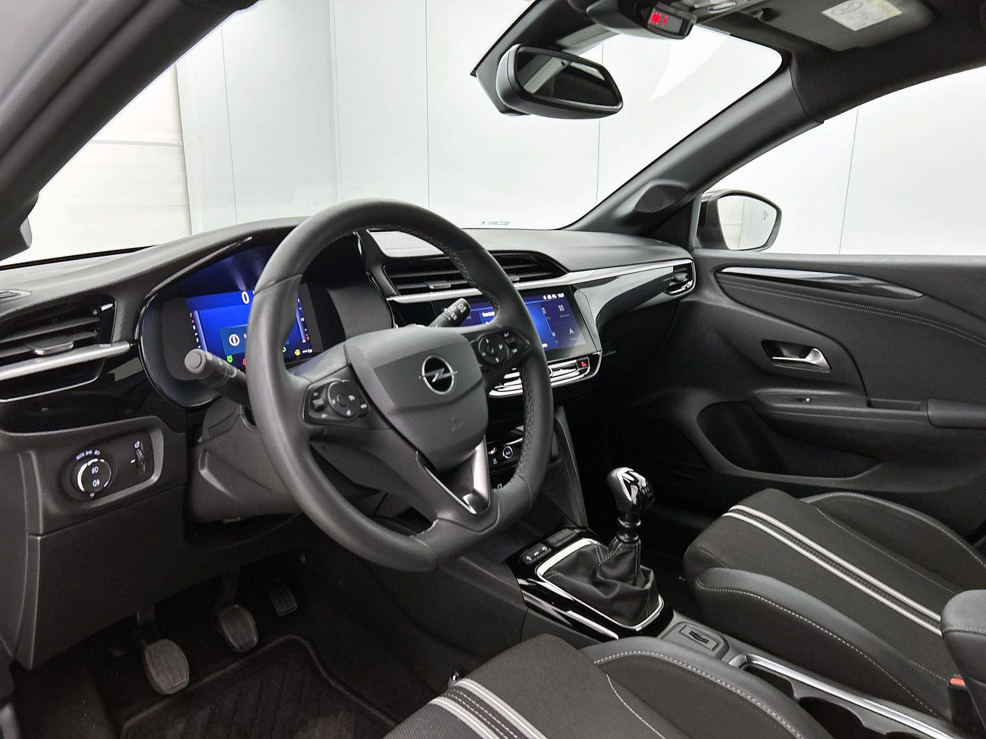 Opel-Corsa-image-16