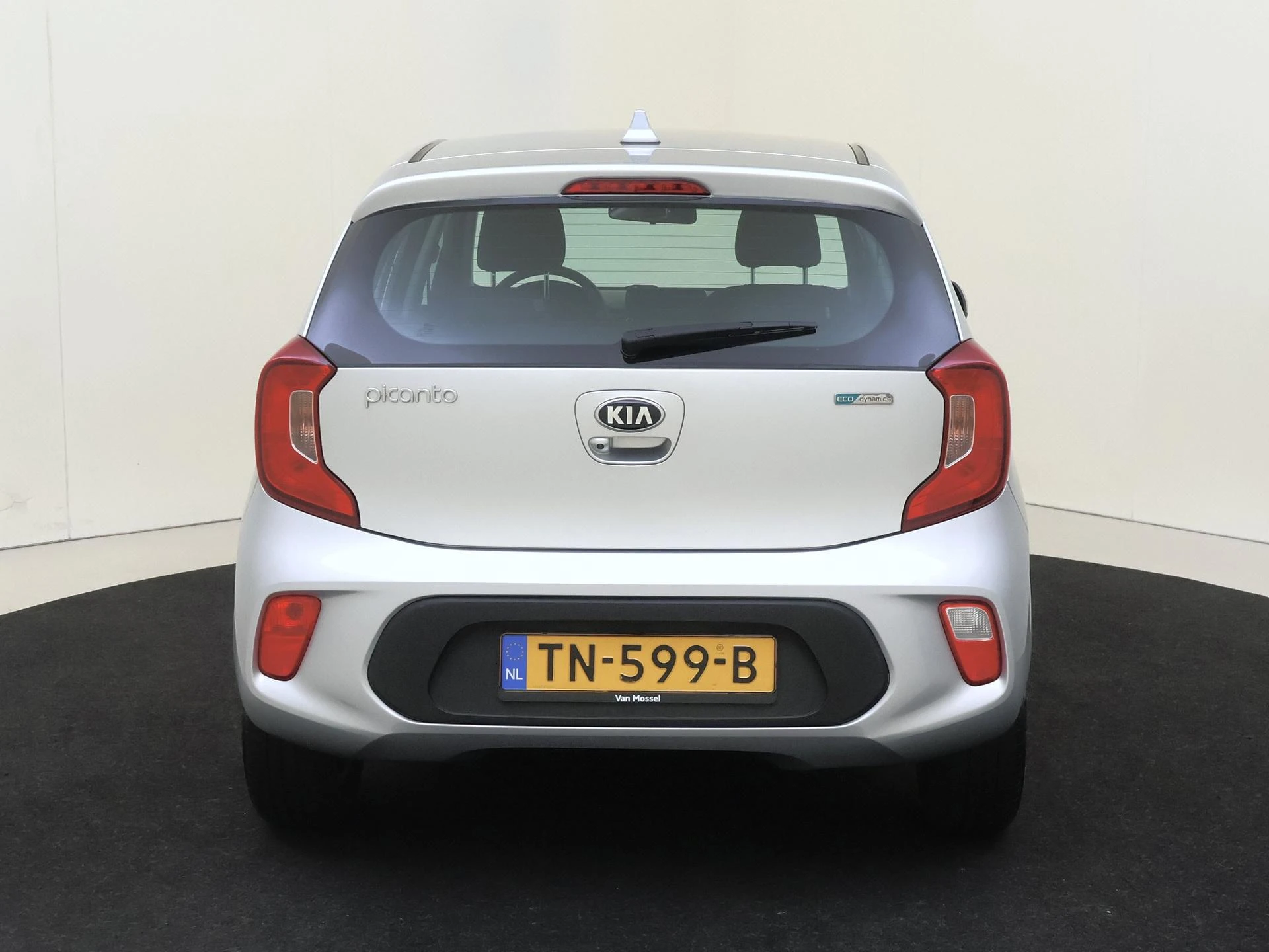 Kia-Picanto-image-6