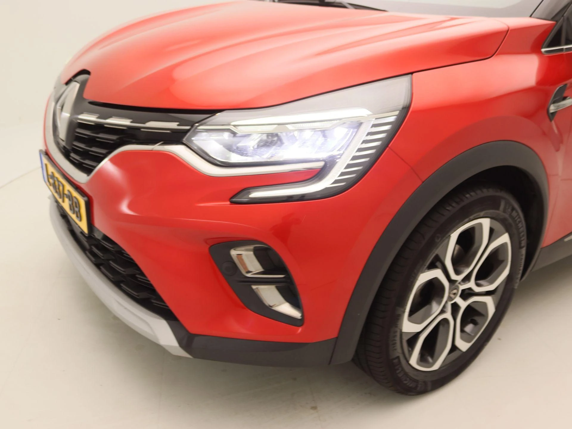 Renault-Captur-image-14