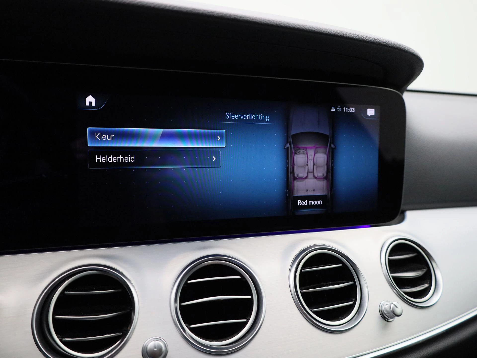 Mercedes-Benz-E-Klasse-image-19