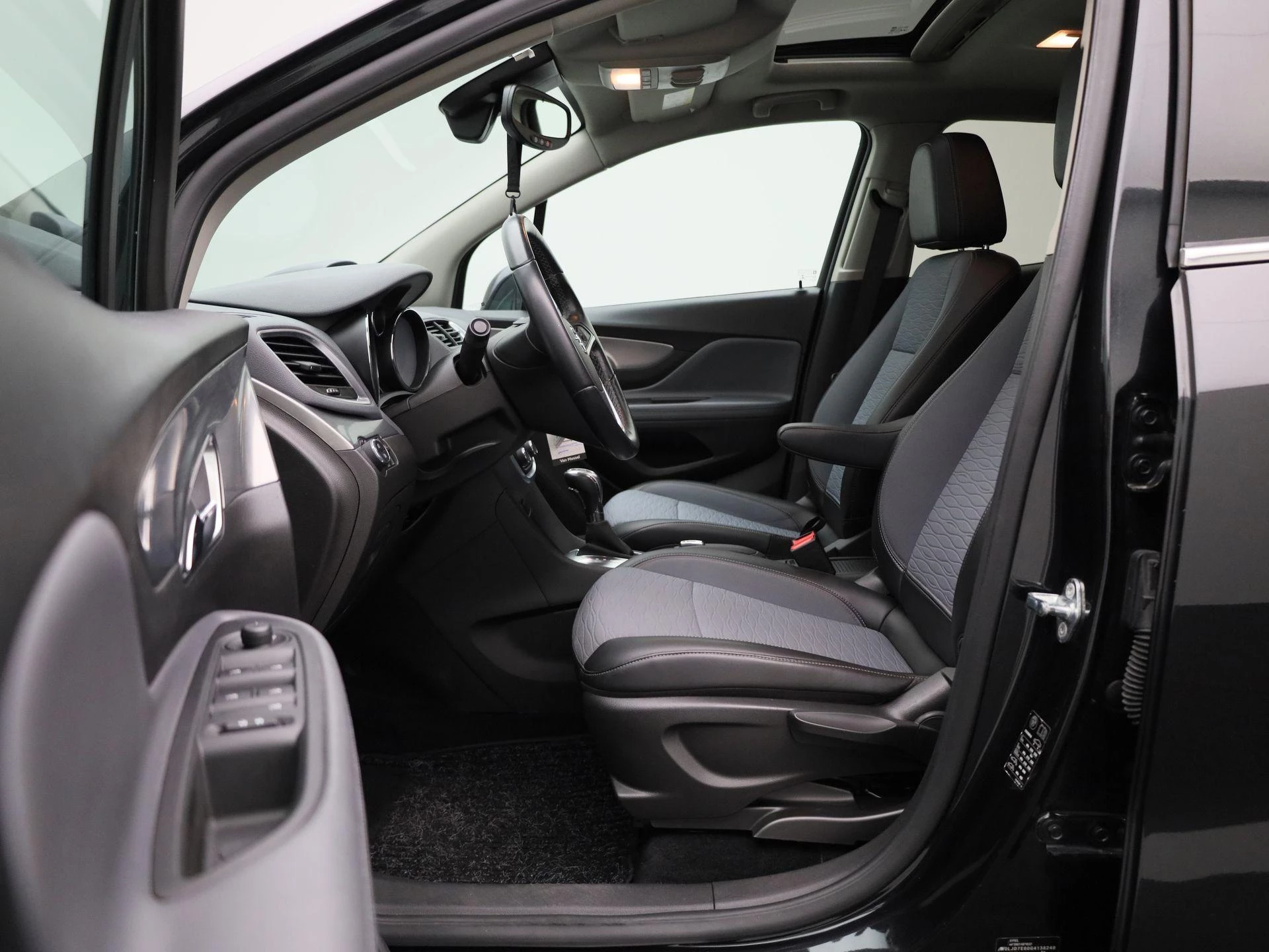 Opel-Mokka-image-10