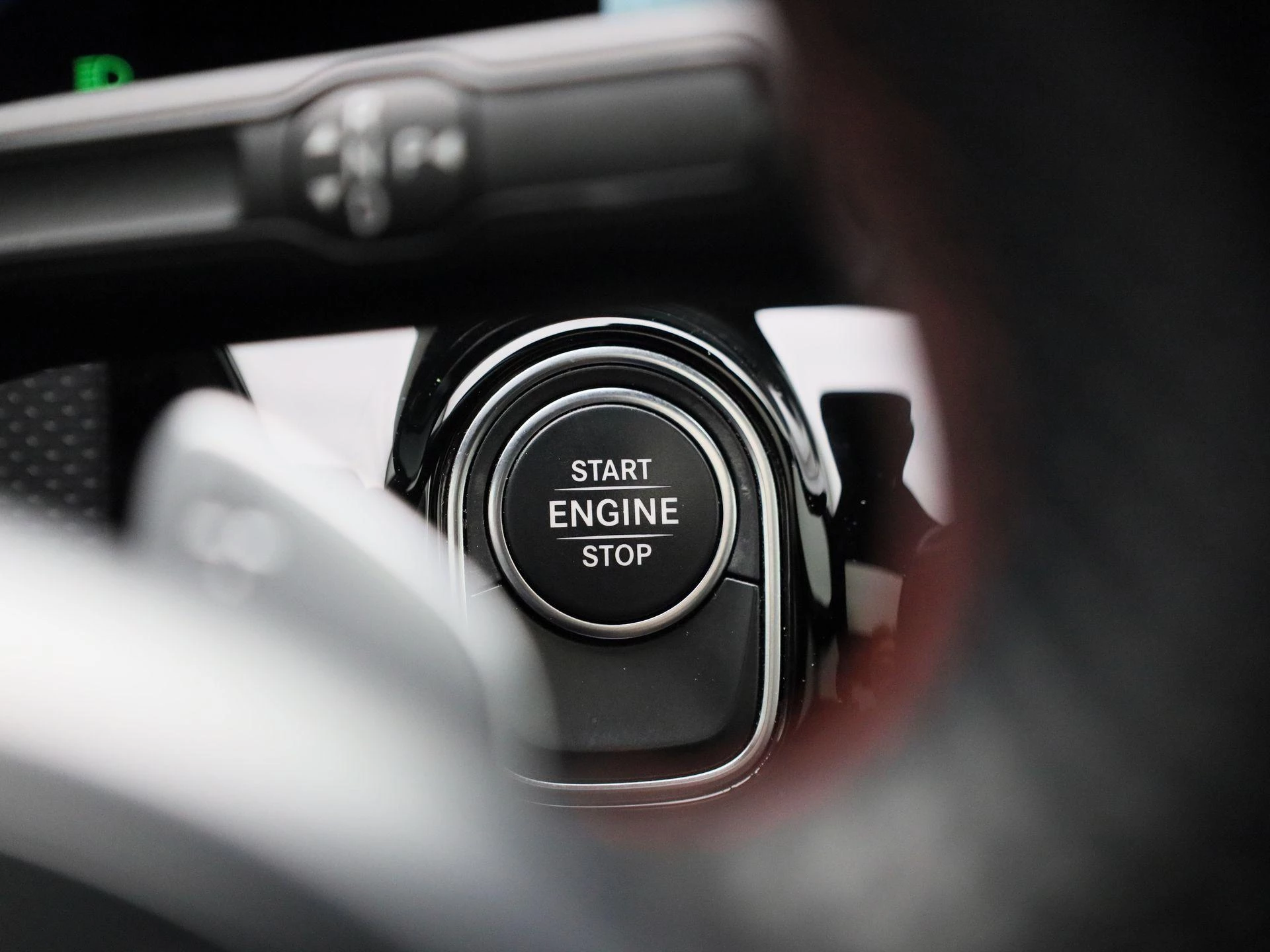 Mercedes-Benz A-Klasse 250 e Business Solution AMG Limited