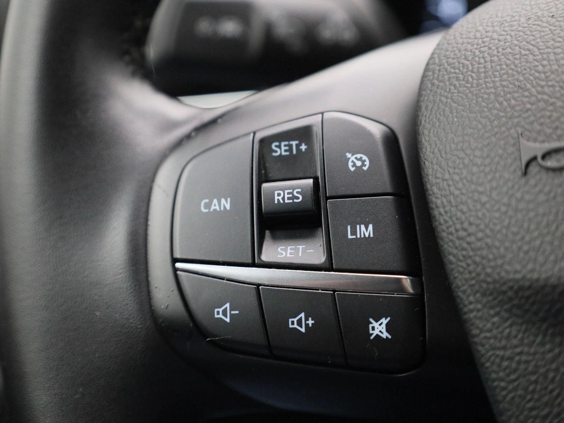 Ford-Focus-image-16