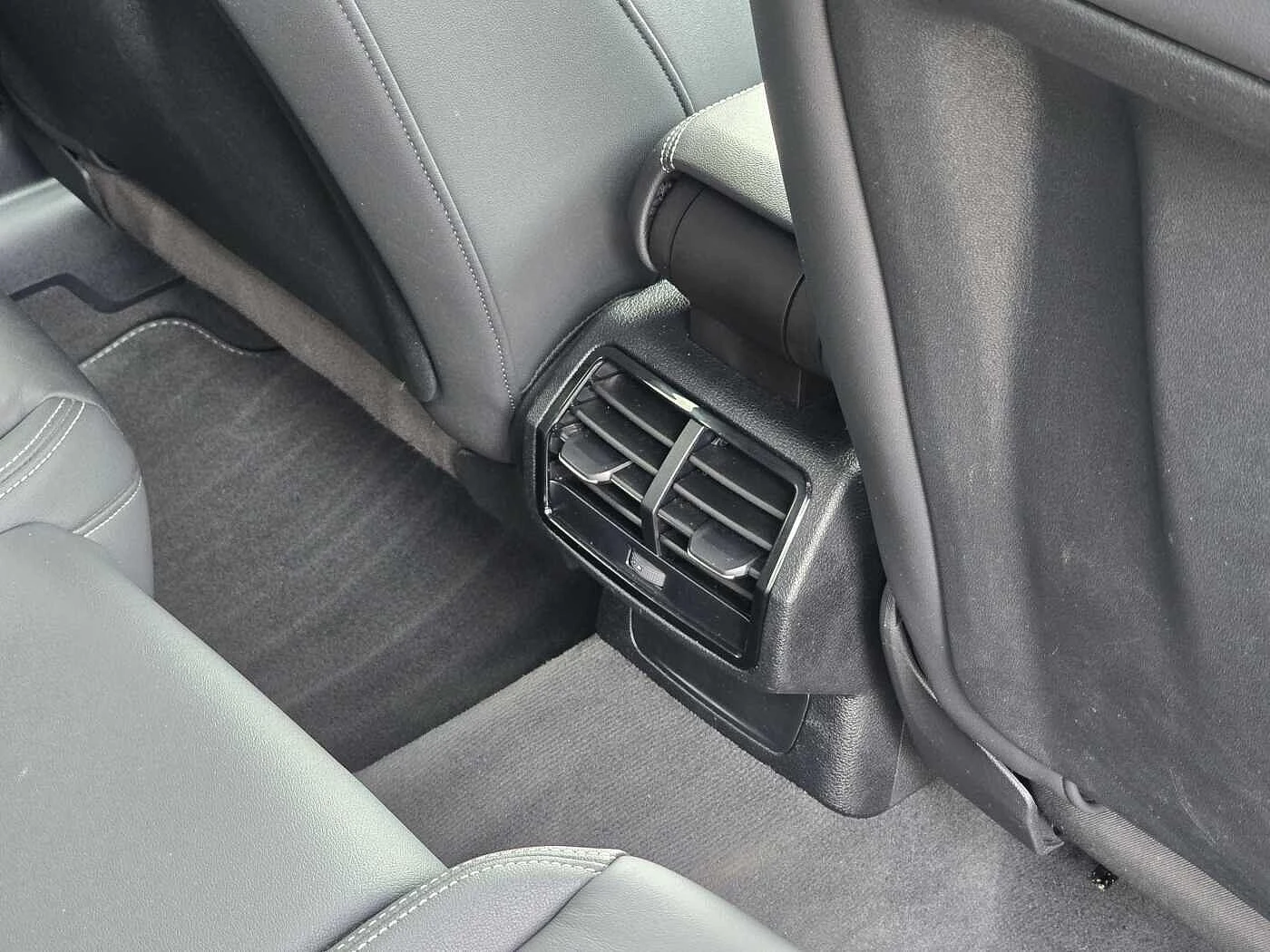 Audi-Q3-image-36