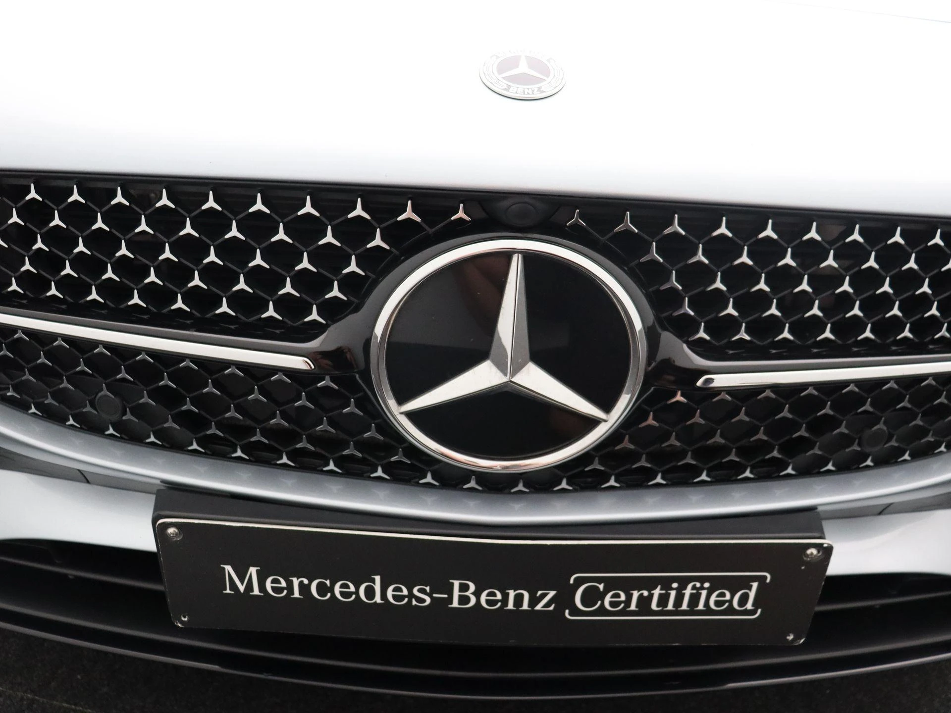 Mercedes-Benz-CLA-image-22