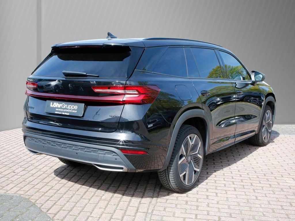 Škoda Kodiaq 2.0 TDI 4x4 DSG Sportline 20" Pano 7Sitzer