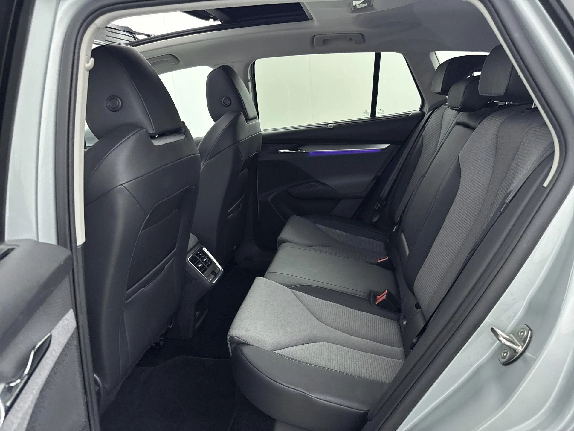 Škoda-Enyaq iV-image-25