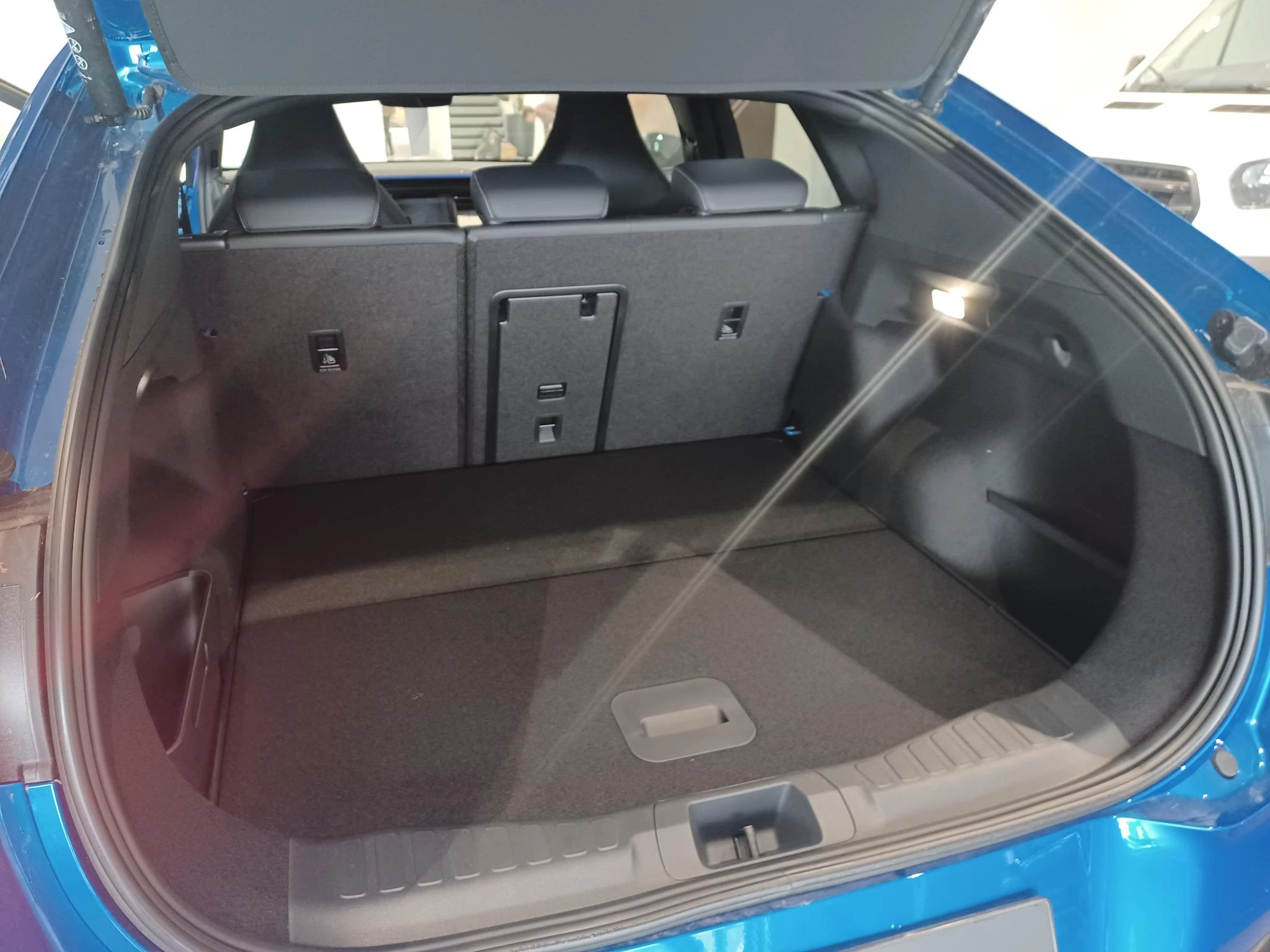 Ford Capri 79kWh AWD Premium|Driver Assist|B&O|Electric Seat