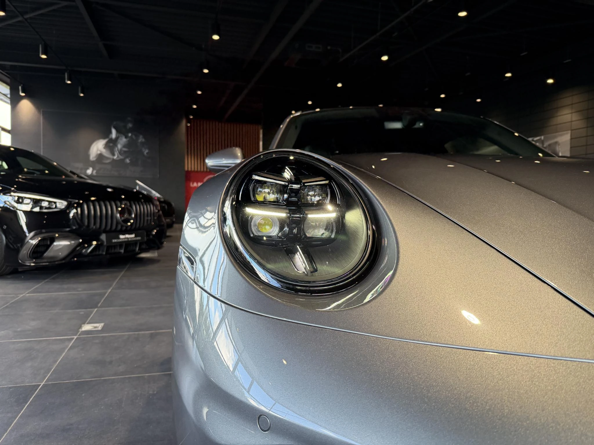 Porsche-911-image-14