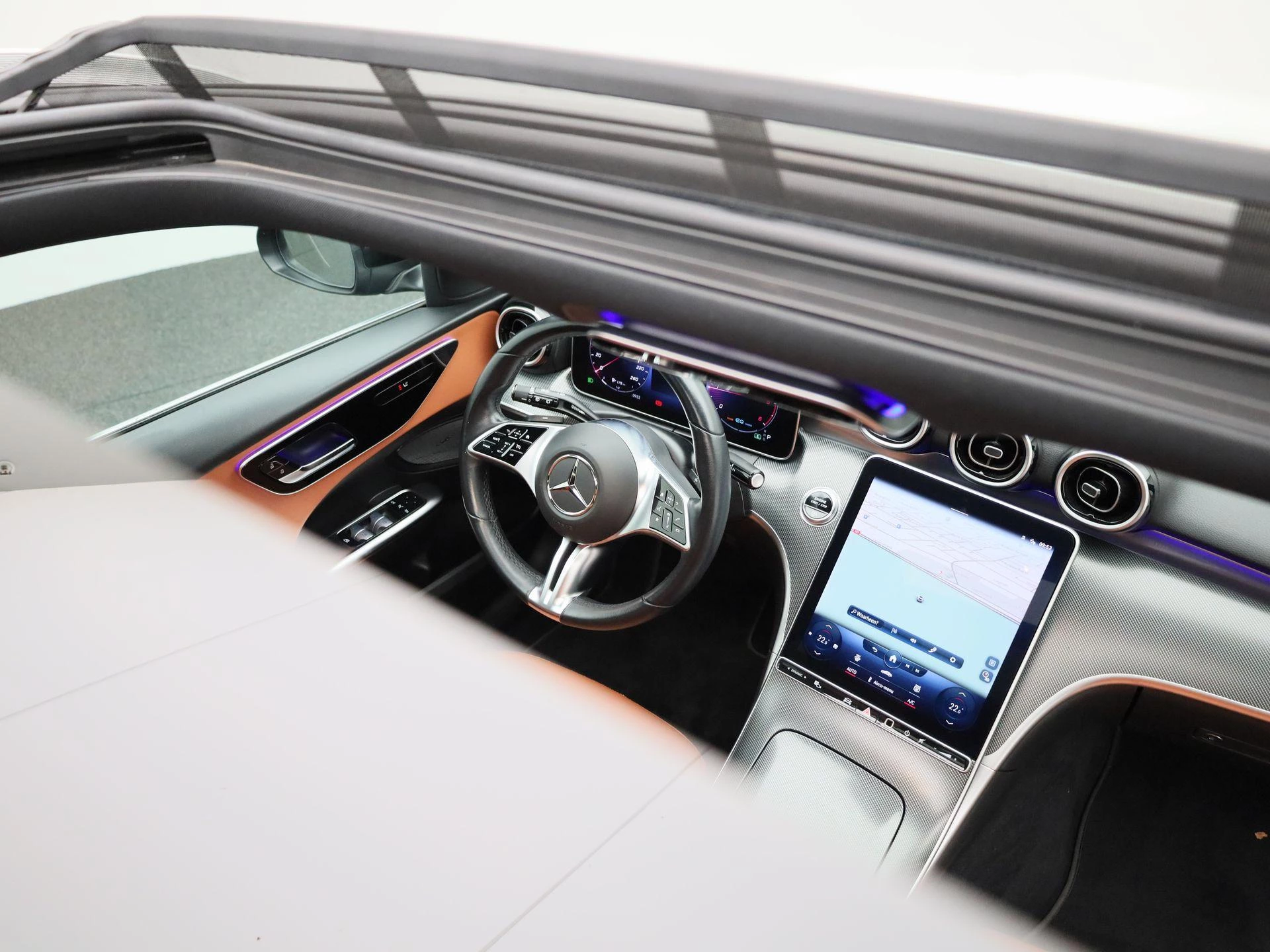 Mercedes-Benz-C-Klasse-image-40