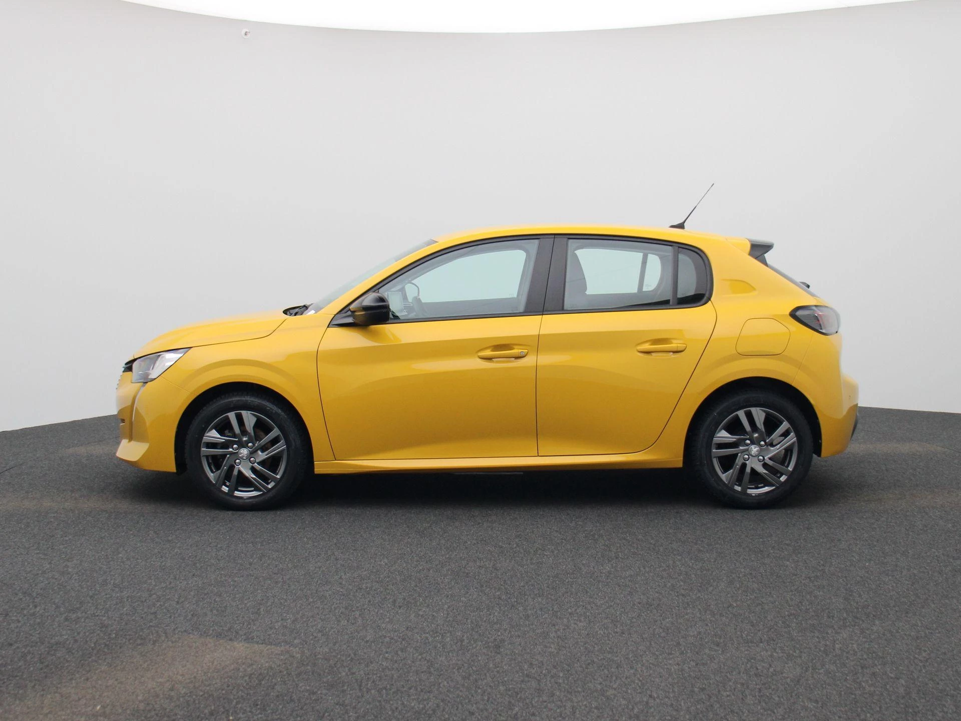Peugeot-208-image-3