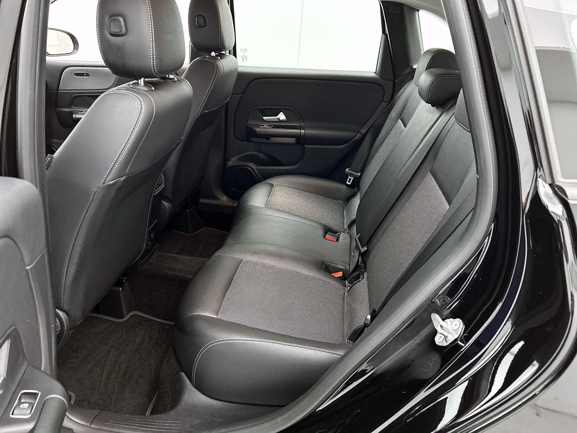 Mercedes-Benz B-Klasse 250 e Business Line