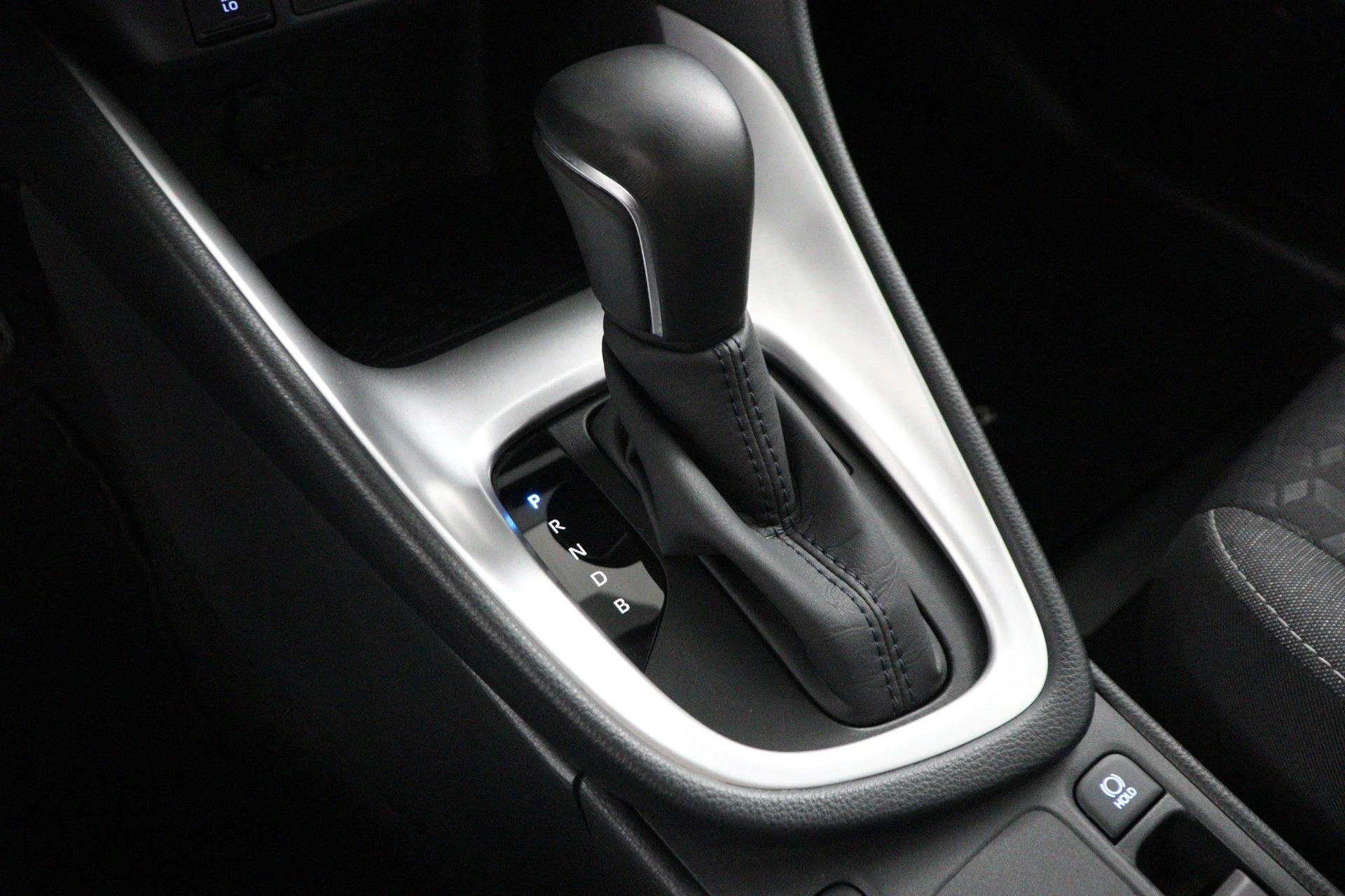 Mazda-2 Hybrid-image-48