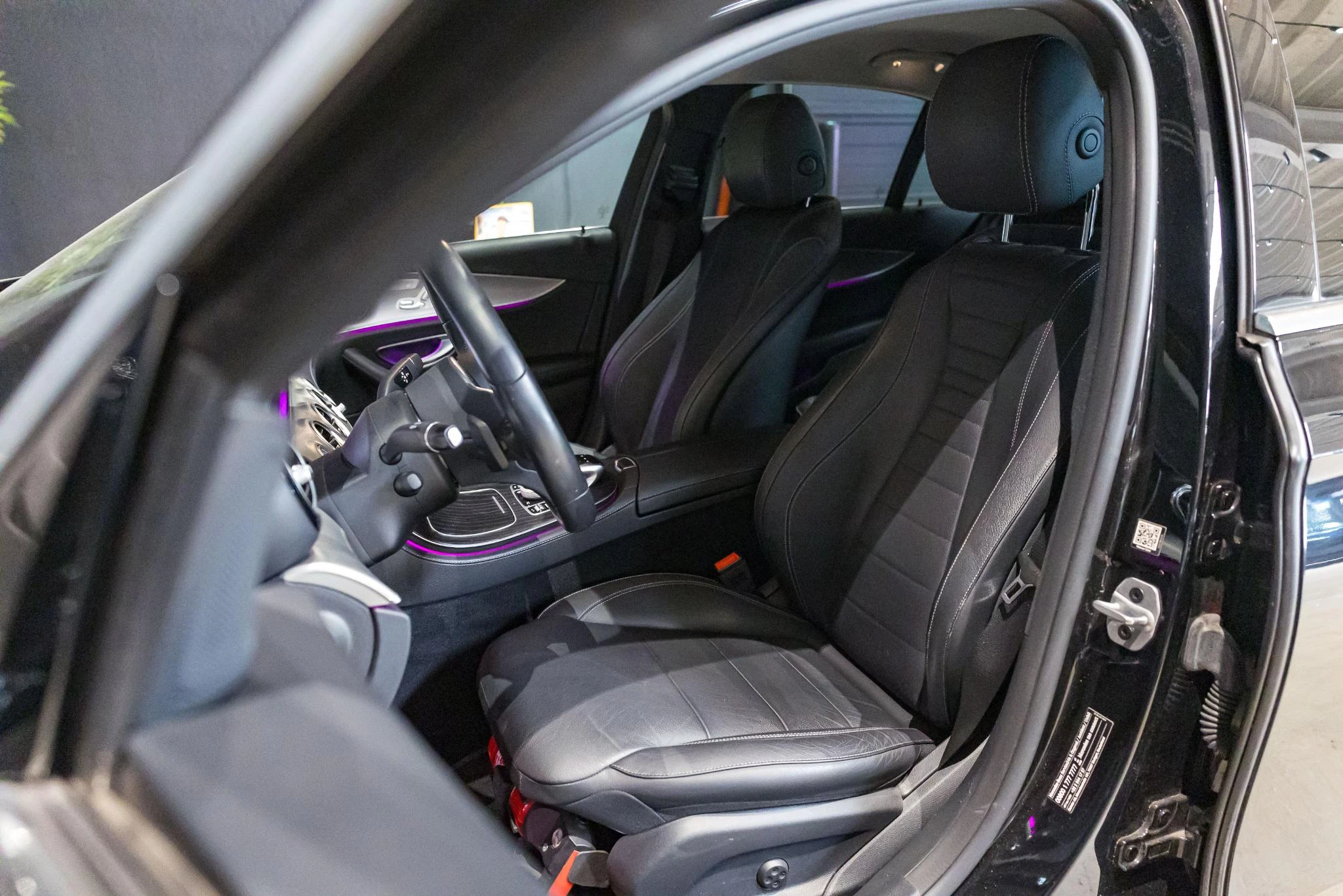 Mercedes-Benz-Classe E-image-21
