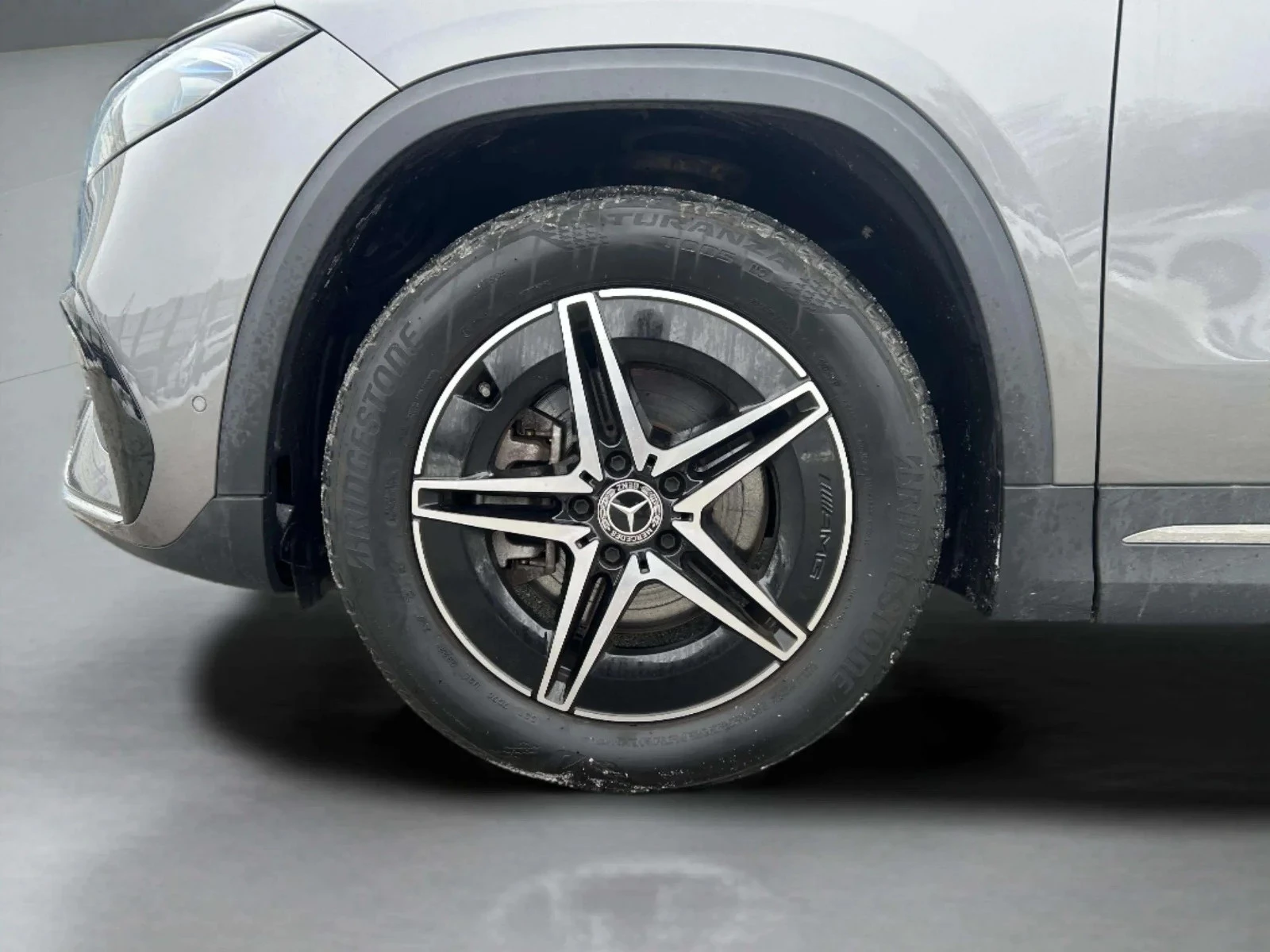 Mercedes-Benz-EQA-image-8