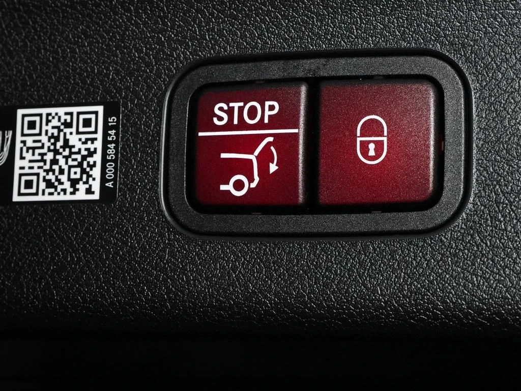 Mercedes-Benz-E-Klasse 220 d-image-18
