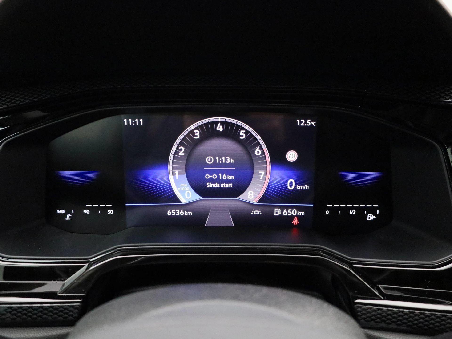 Volkswagen-Polo-image-16