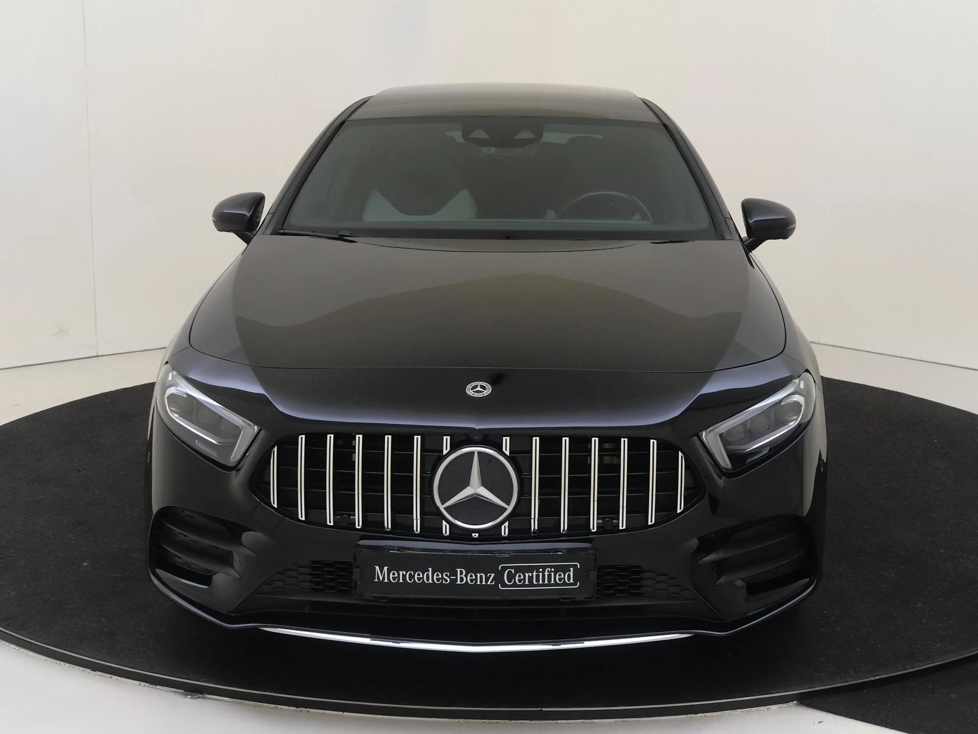 Mercedes-Benz-A-Klasse-image-5