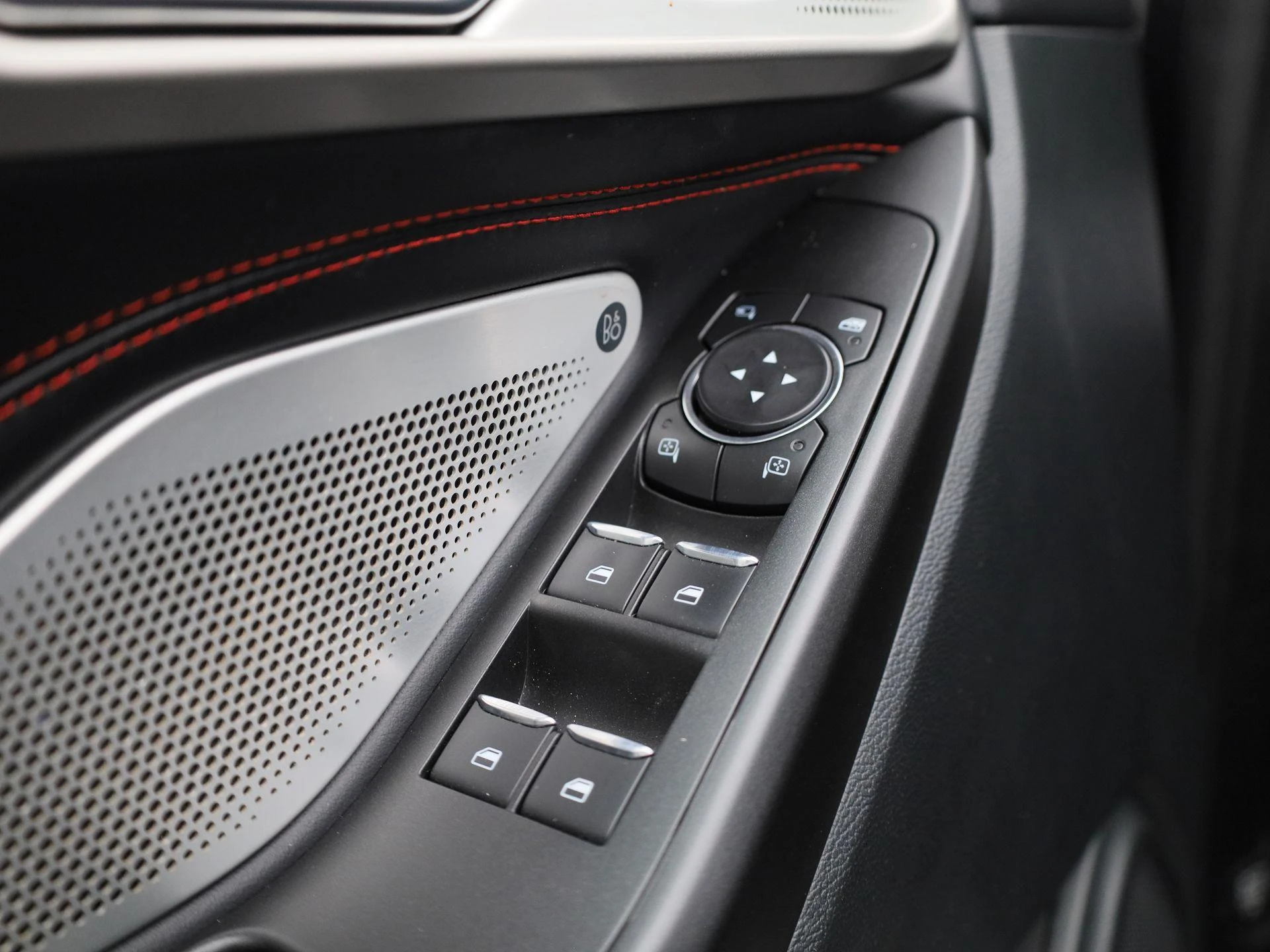 Ford-Explorer-image-28