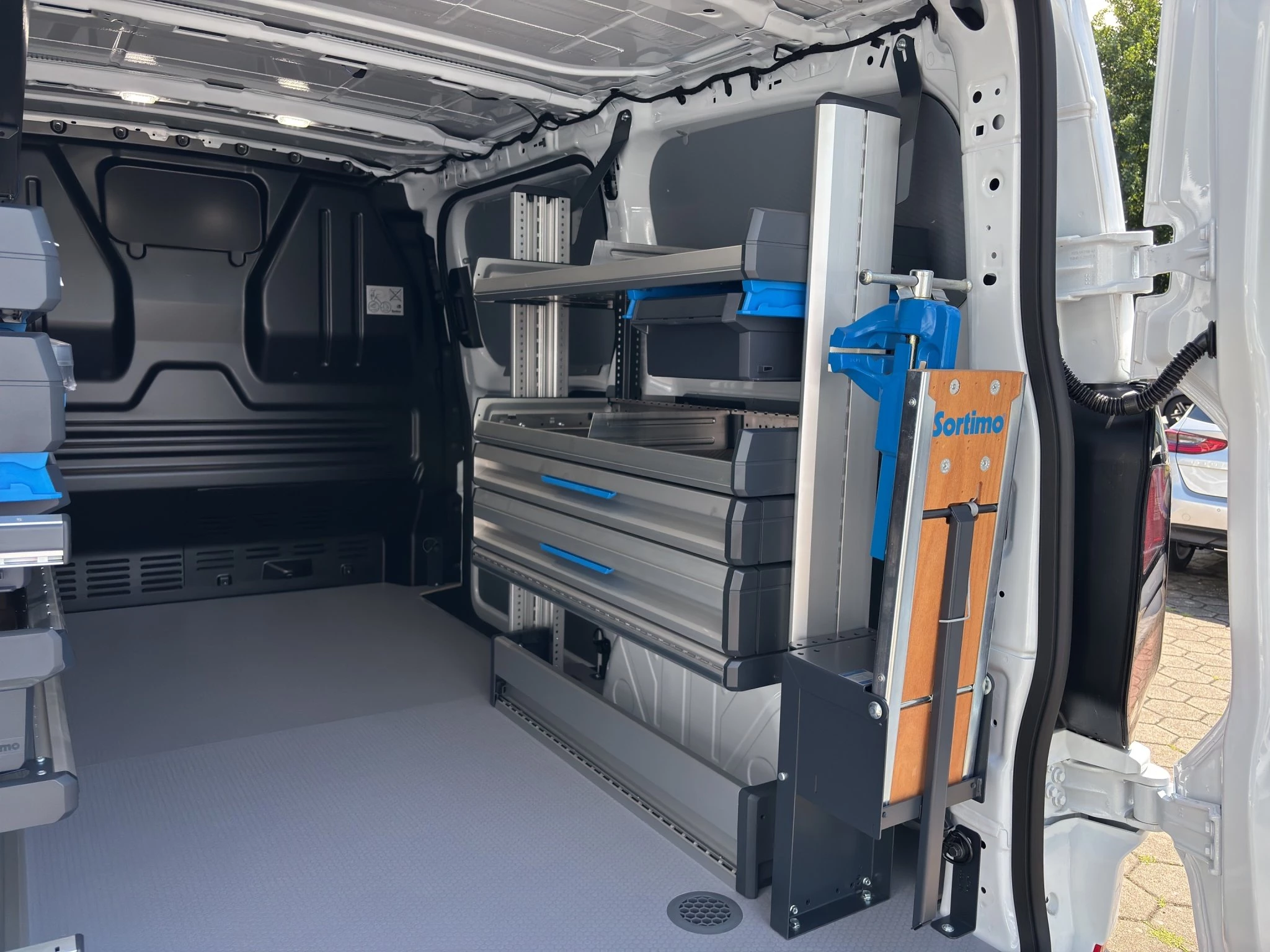 Ford Transit Custom Trend Service-Line 320 L1 Automatik Kasten *aus unserer Werbung*