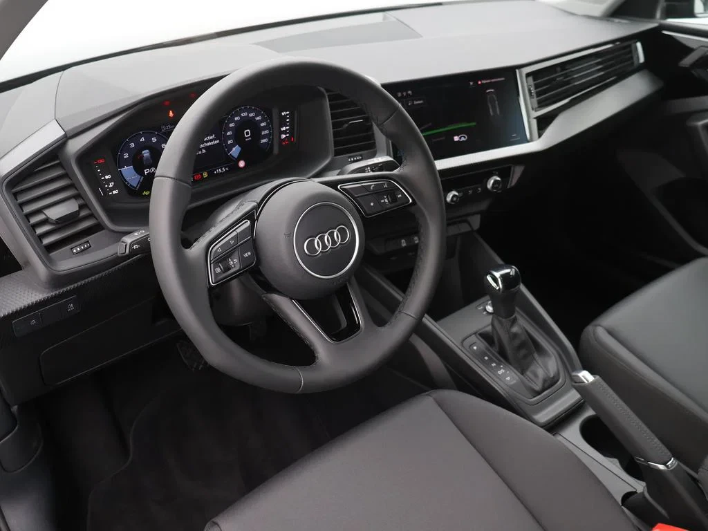 Audi-A1 Sportback-image-18