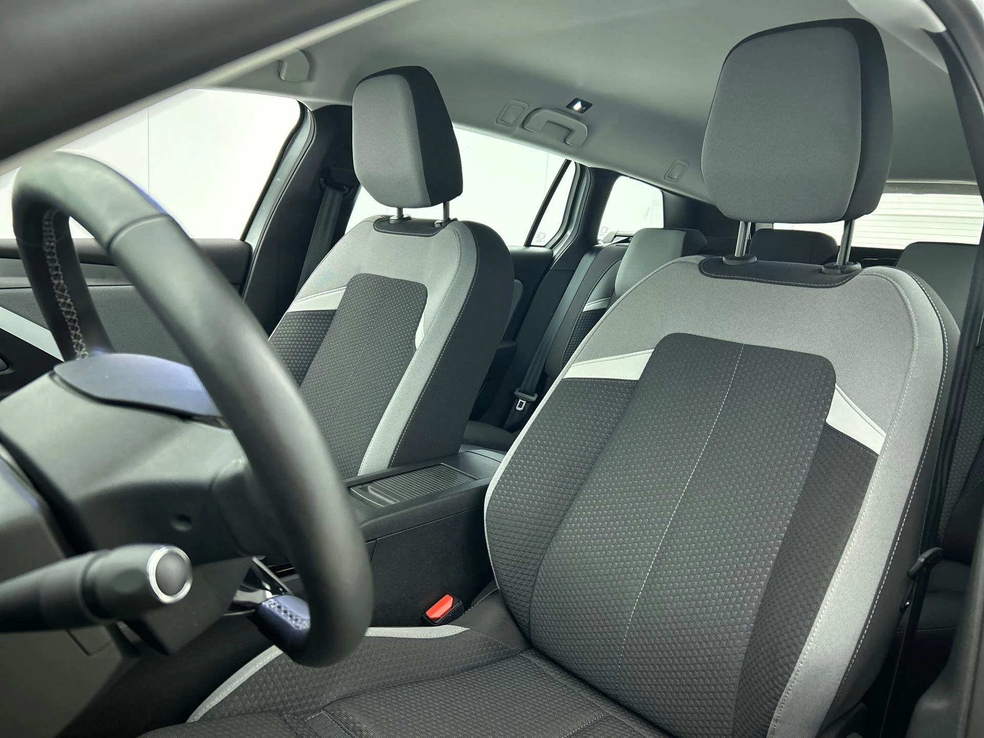 Opel-Astra-image-10