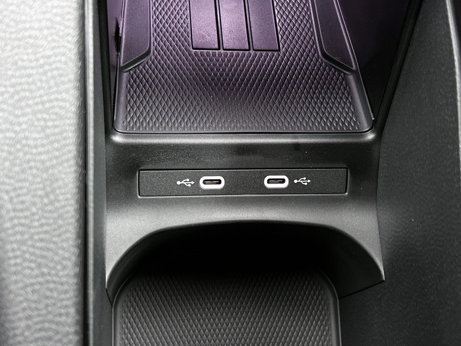 Volkswagen ID.4 Pro Limited Edition 77 kWh 286 PK