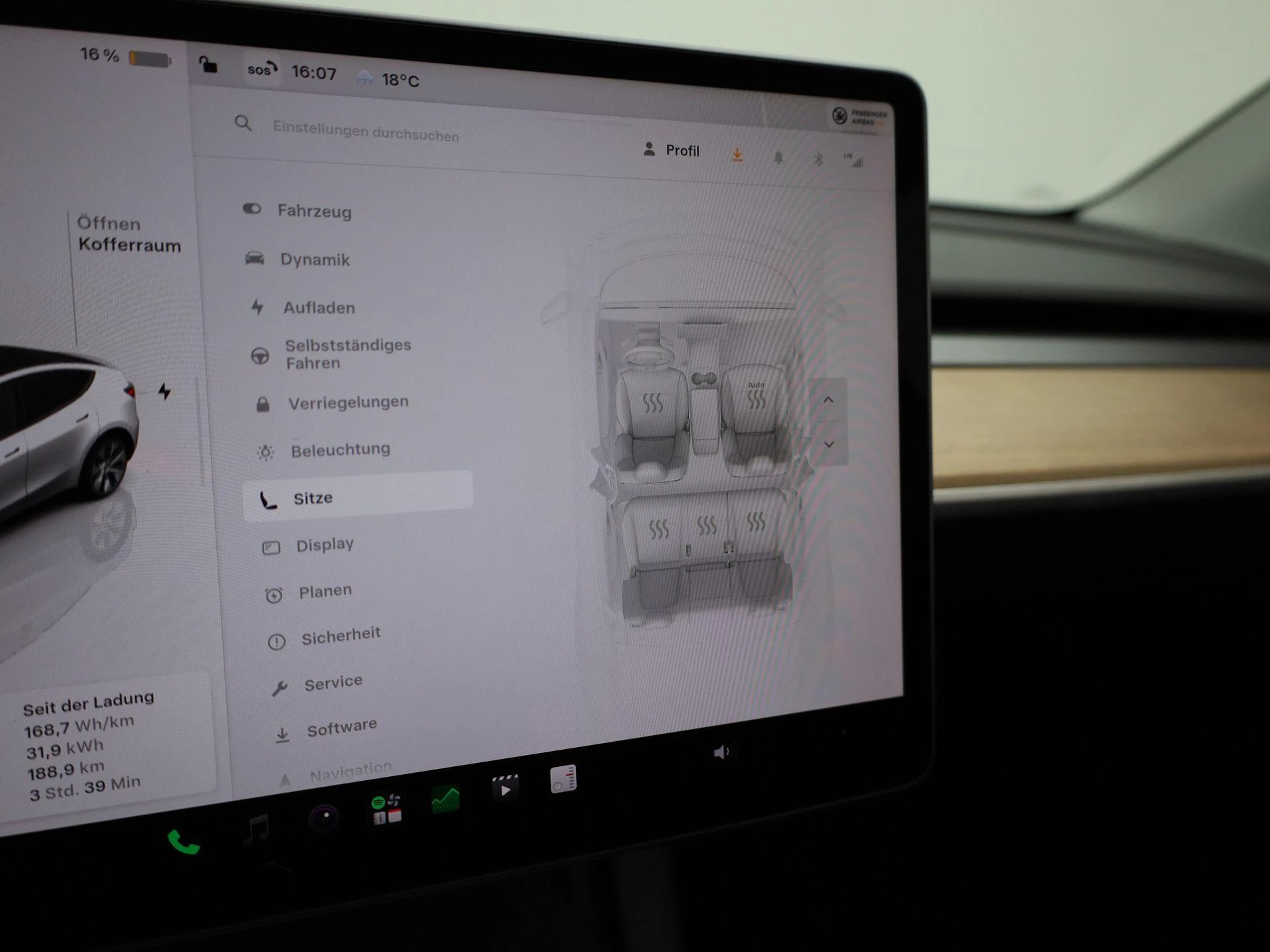 Tesla-Model Y-image-23