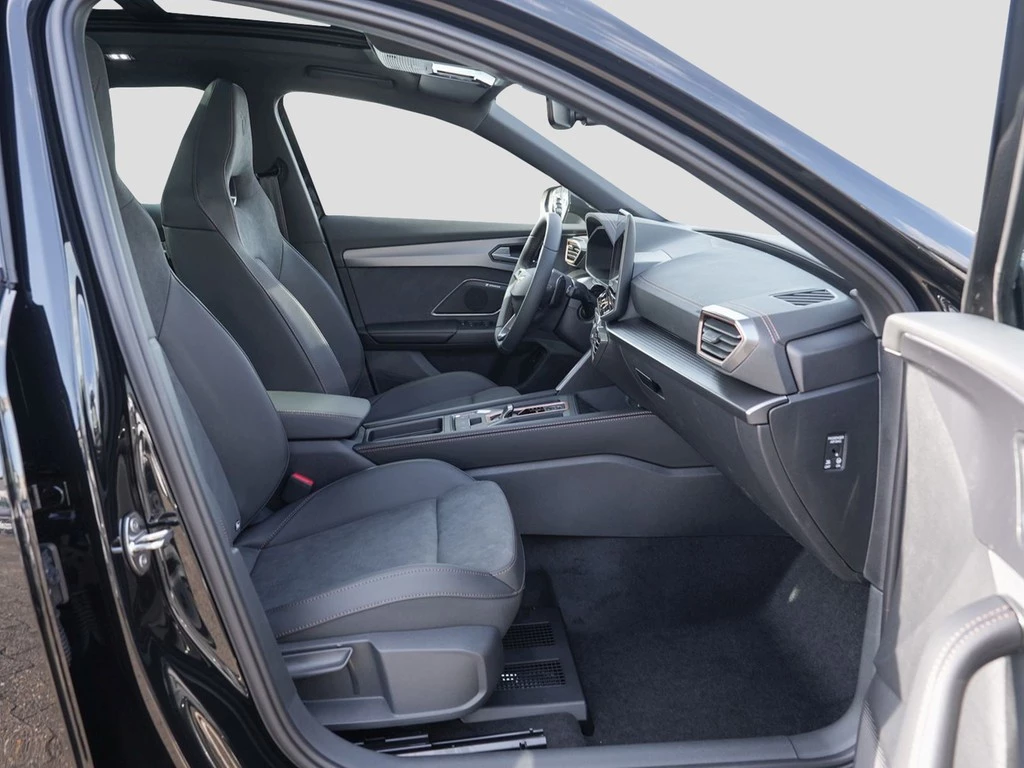 CUPRA Formentor VZ 4Drive Black Edition /Pano/AHK/Navi