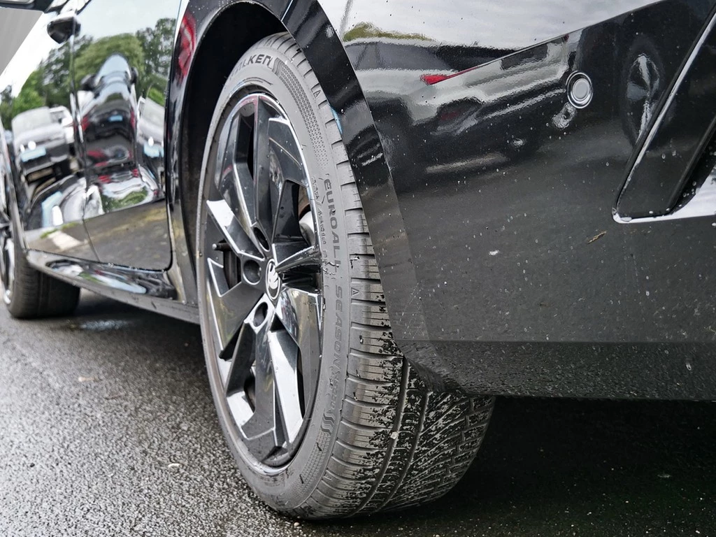 Škoda Octavia Combi 2.0 TSI RS *PANO*CANTON*ACC*AHK*MATRIX*