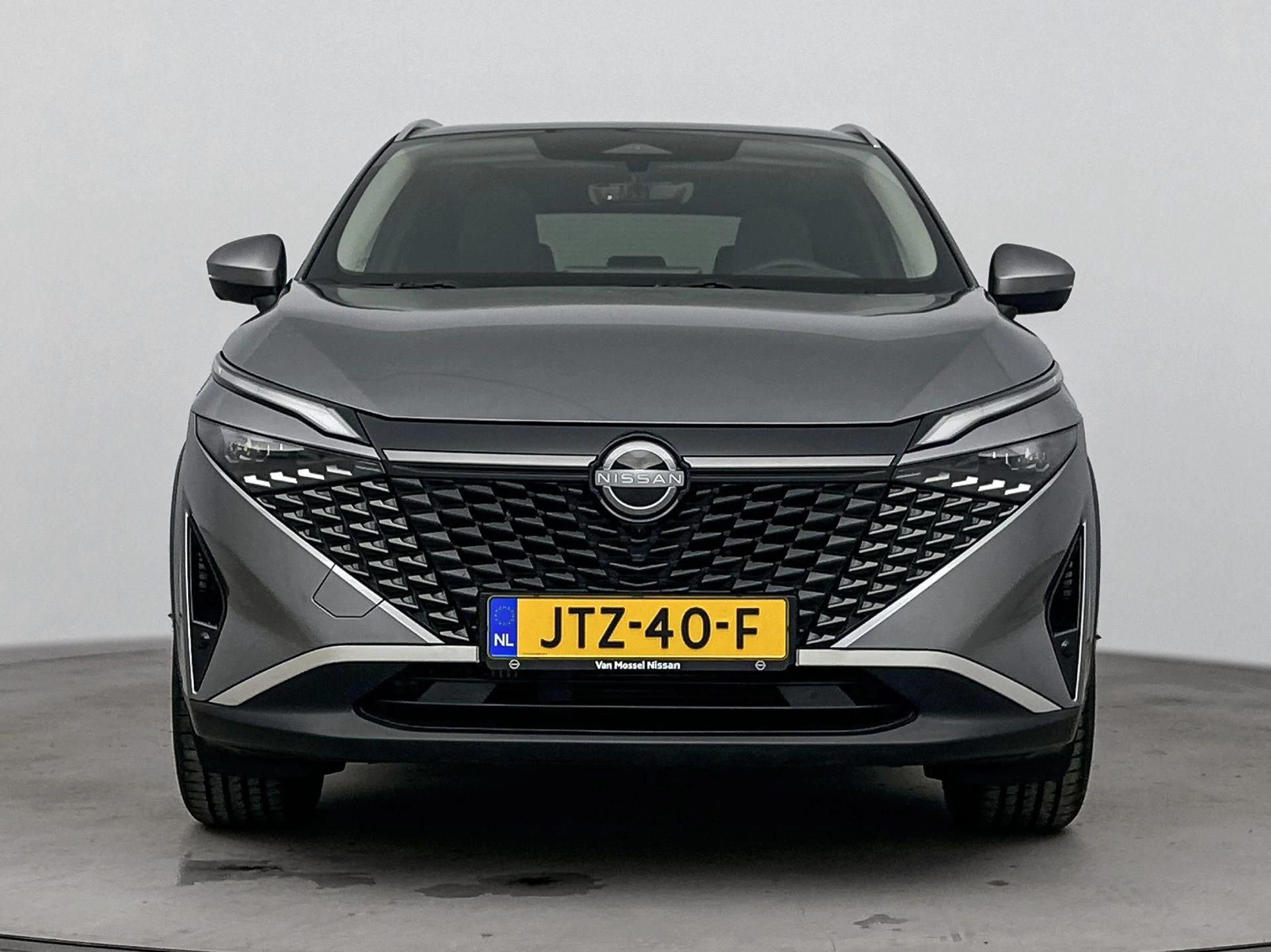 Nissan-QASHQAI-image-4