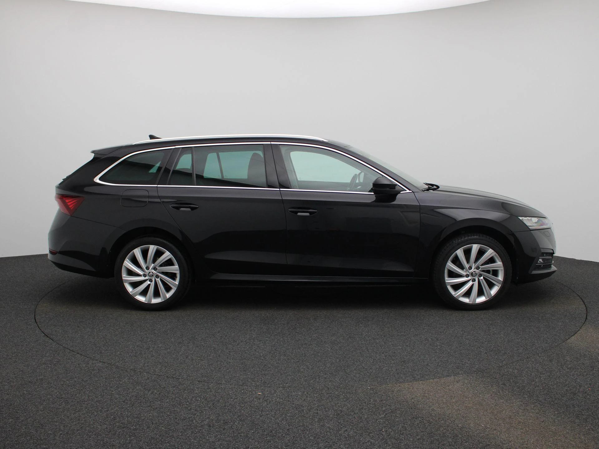 Škoda-Octavia-image-5