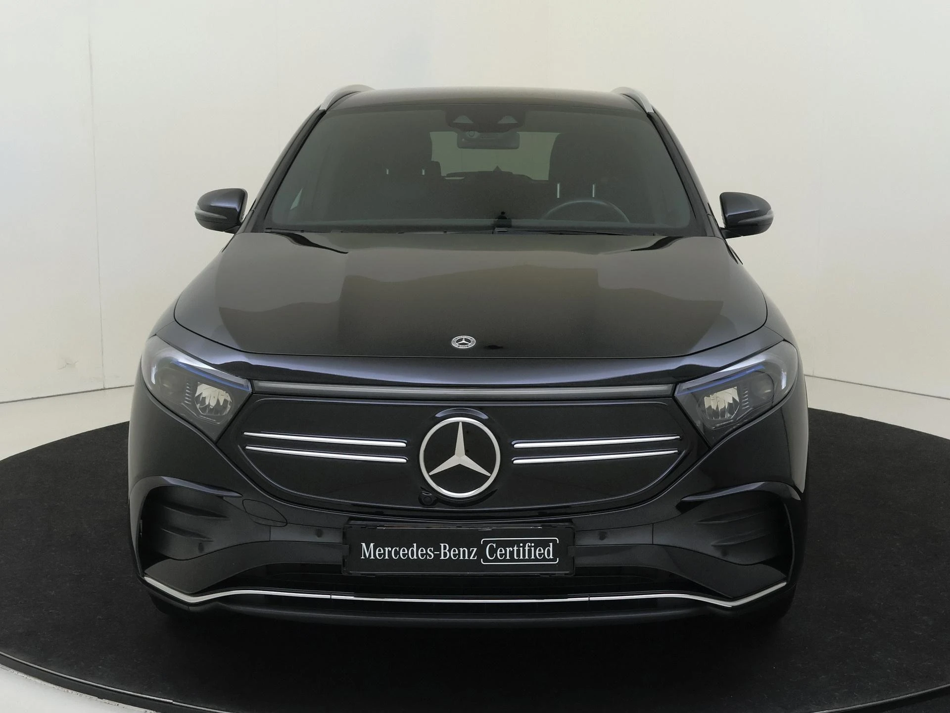 Mercedes-Benz EQA 350 4MATIC Edition 1 67 kWh