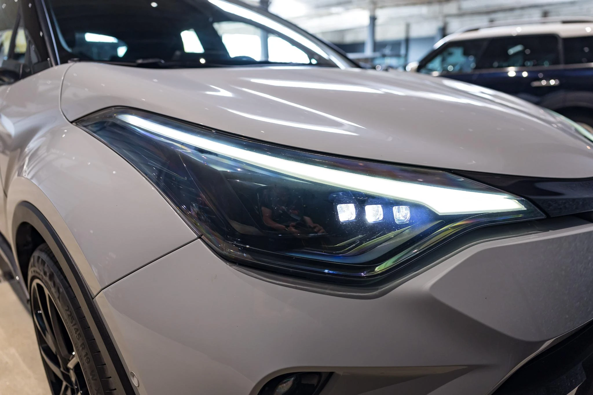 Toyota-C-HR-image-5