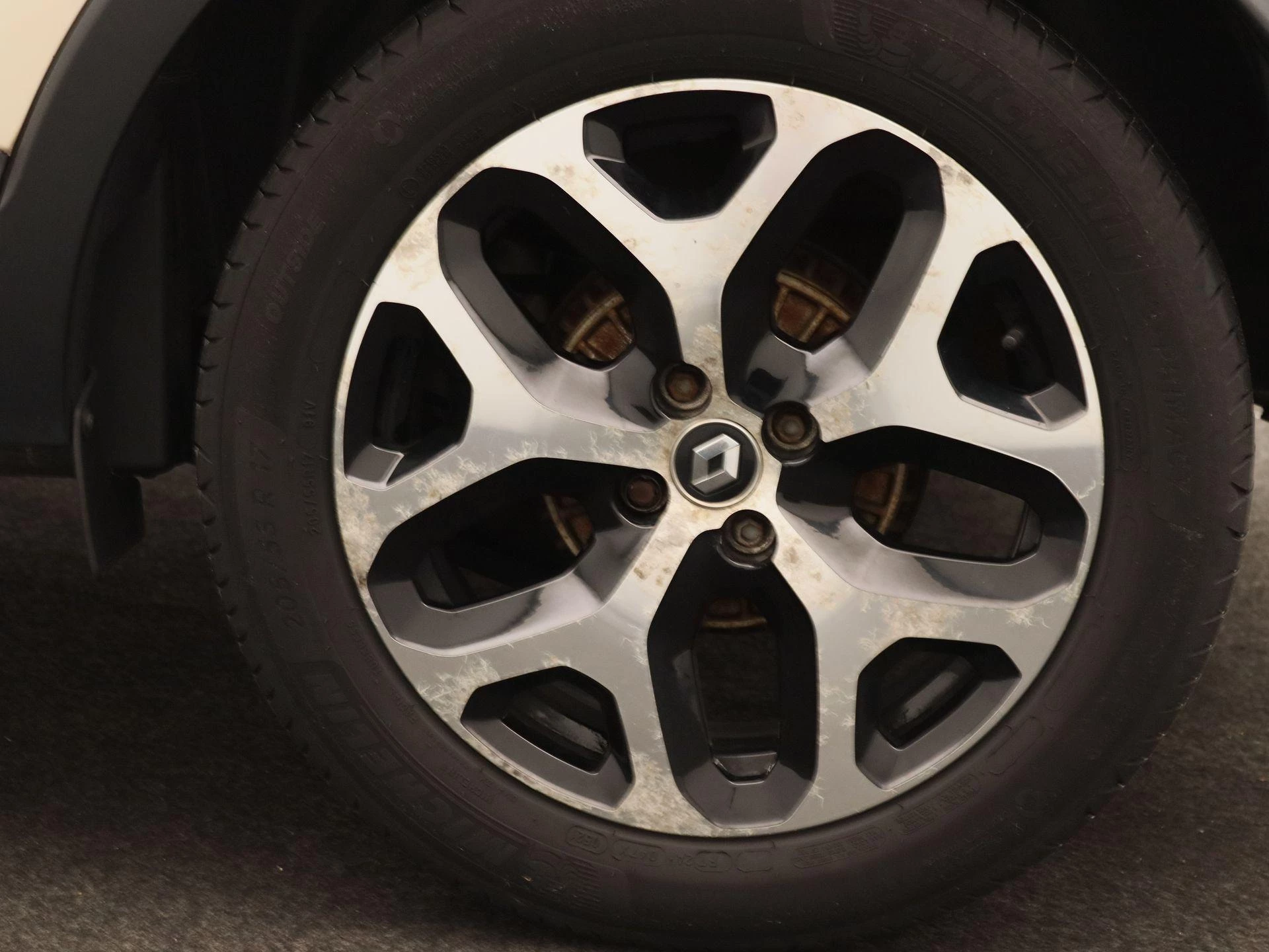 Renault-Captur-image-15