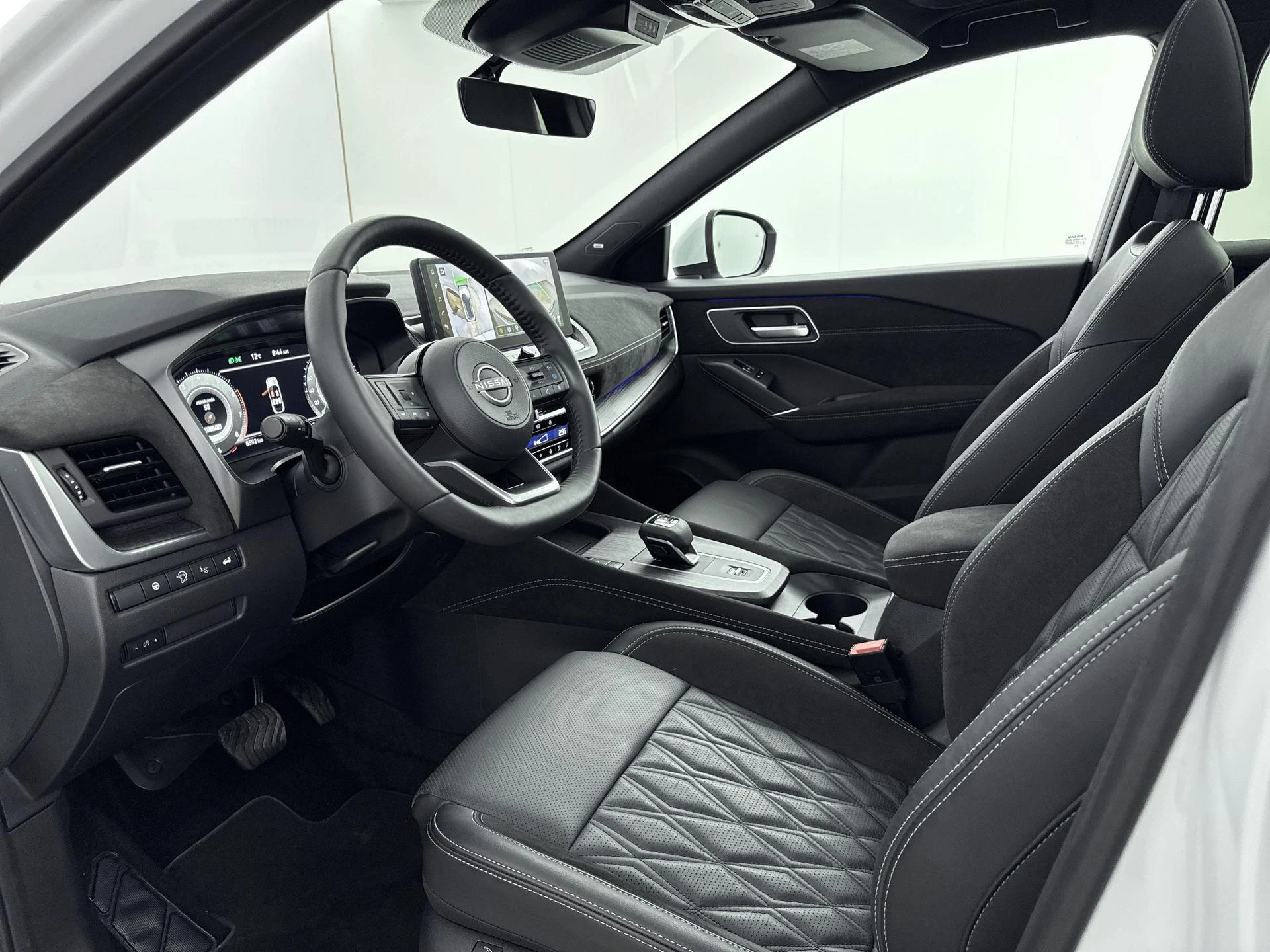 Nissan-QASHQAI-image-4