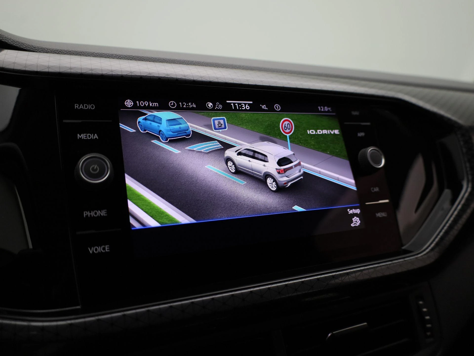 Volkswagen-T-Cross-image-22