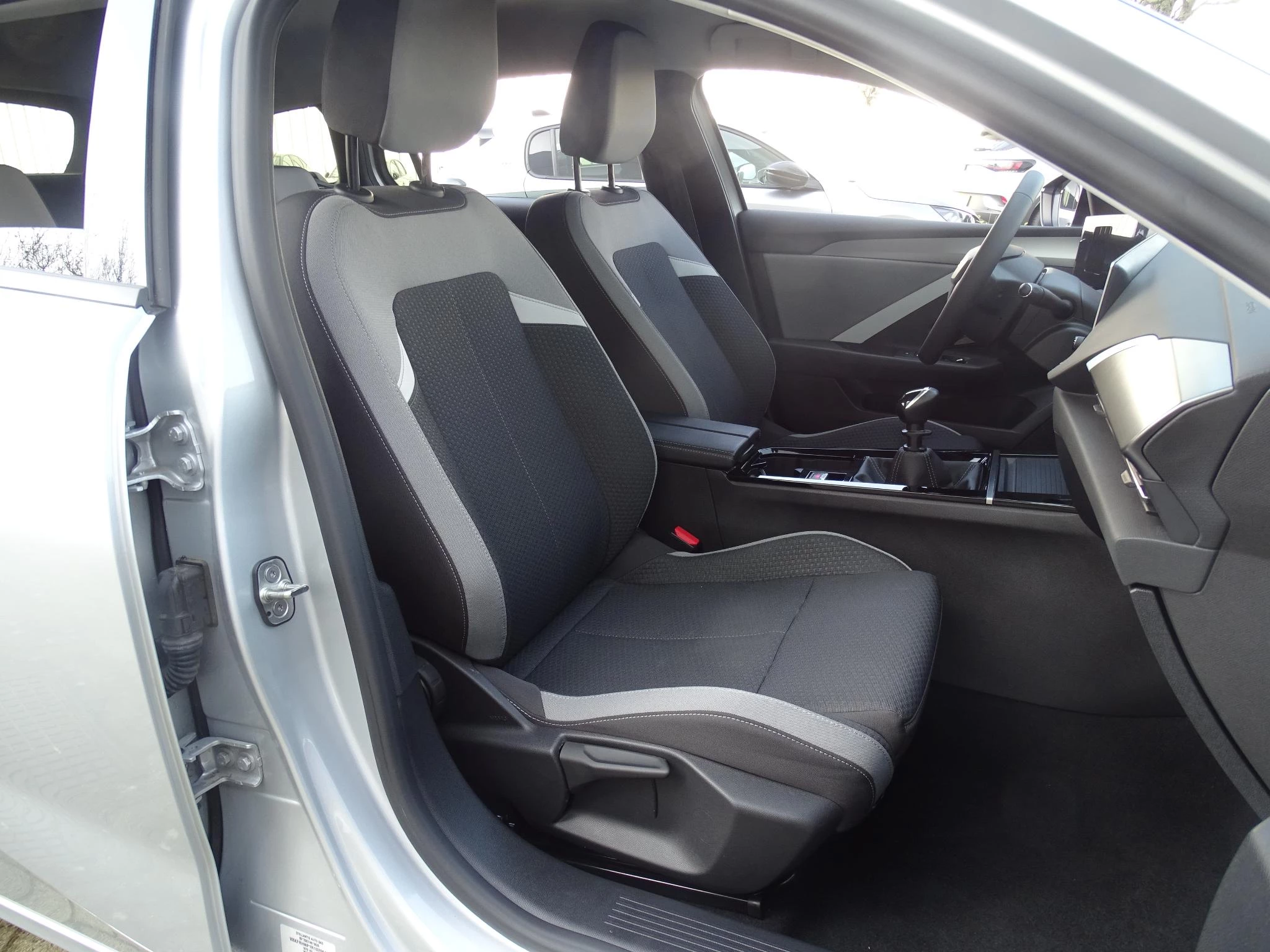 Opel Astra Sports Tourer 1.2T Edition