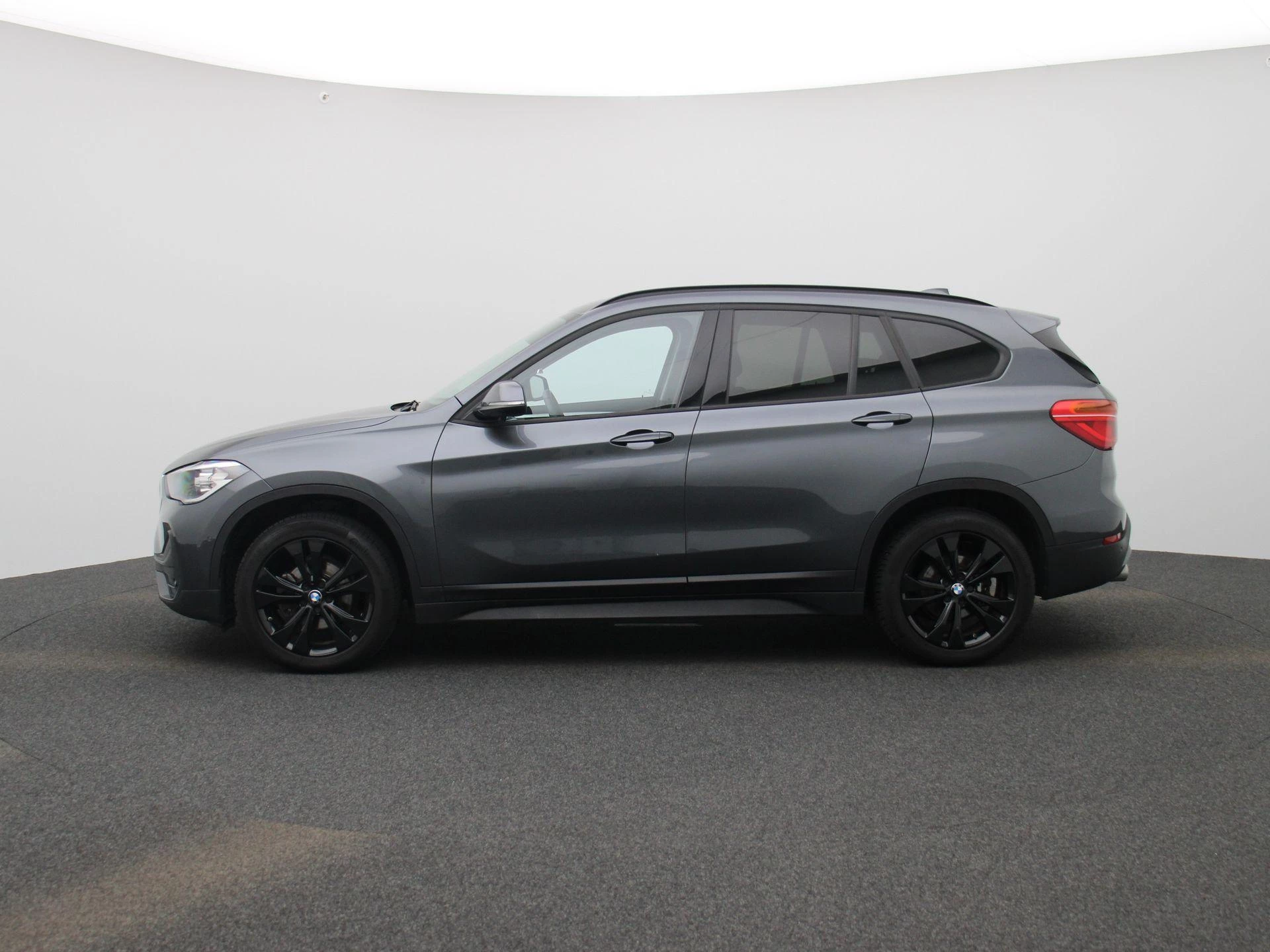 BMW-X1-image-3
