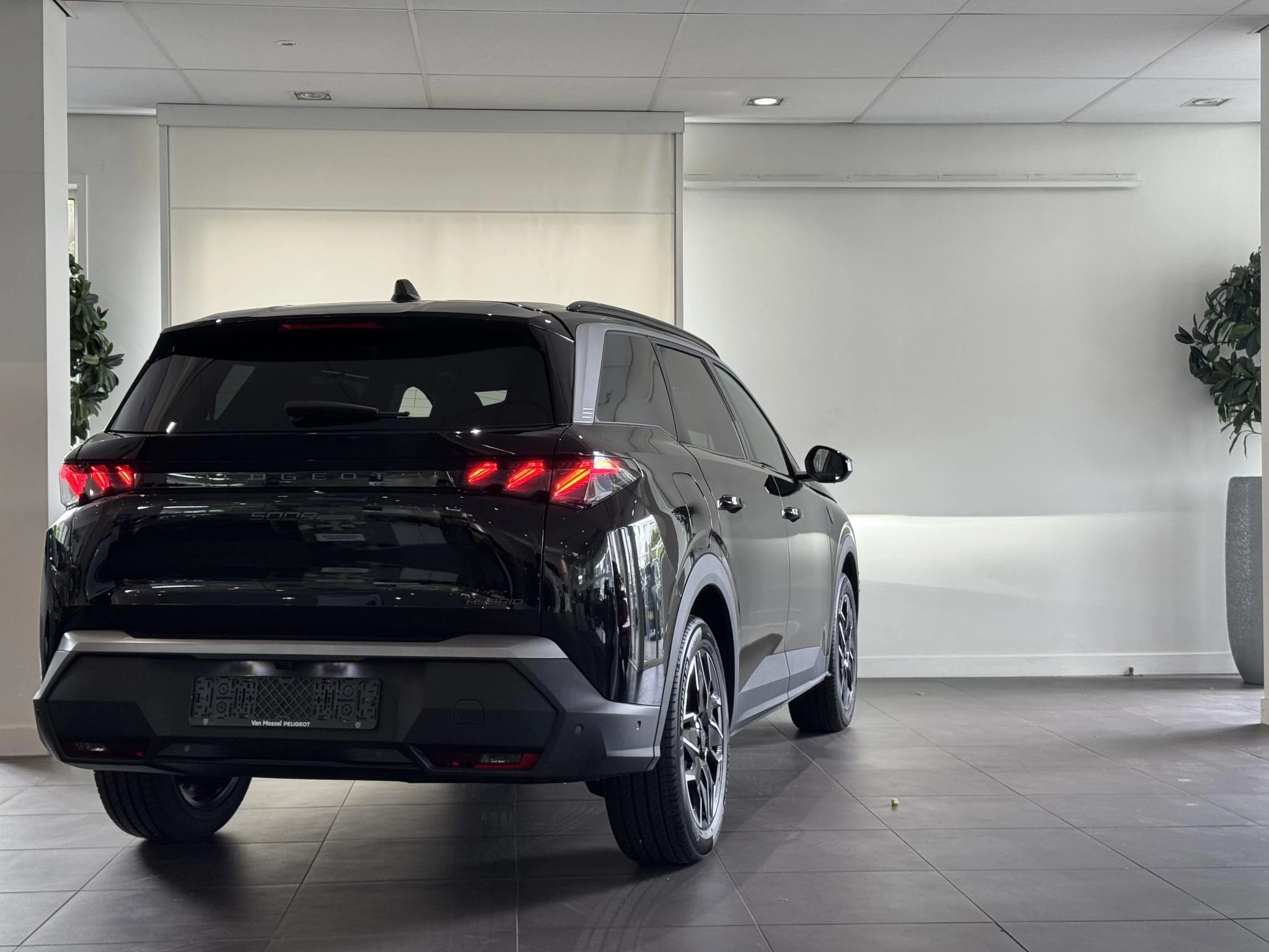 Peugeot 5008 1.2 PureTech Blue Lease Executive