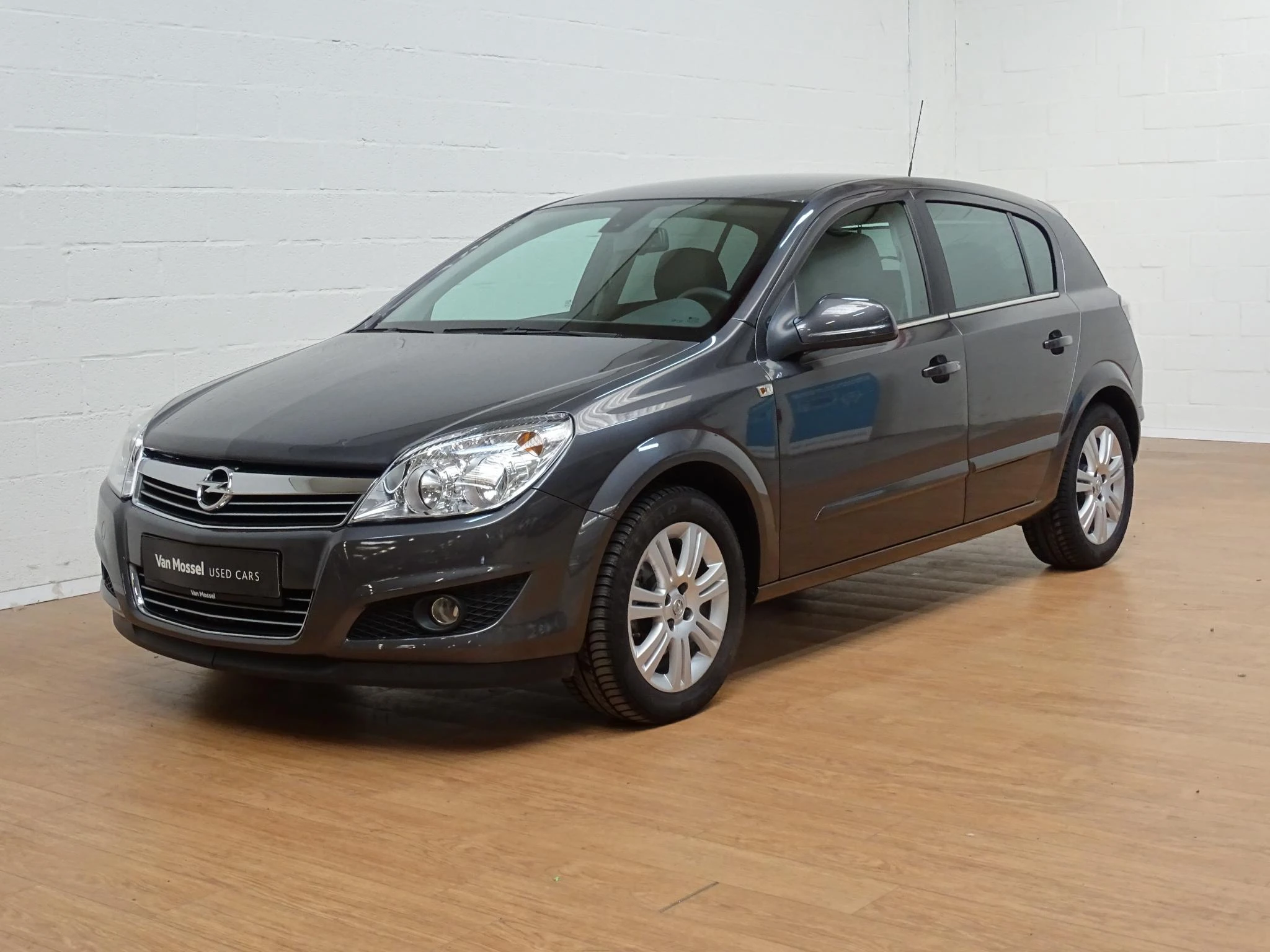 Opel-Astra-image-6